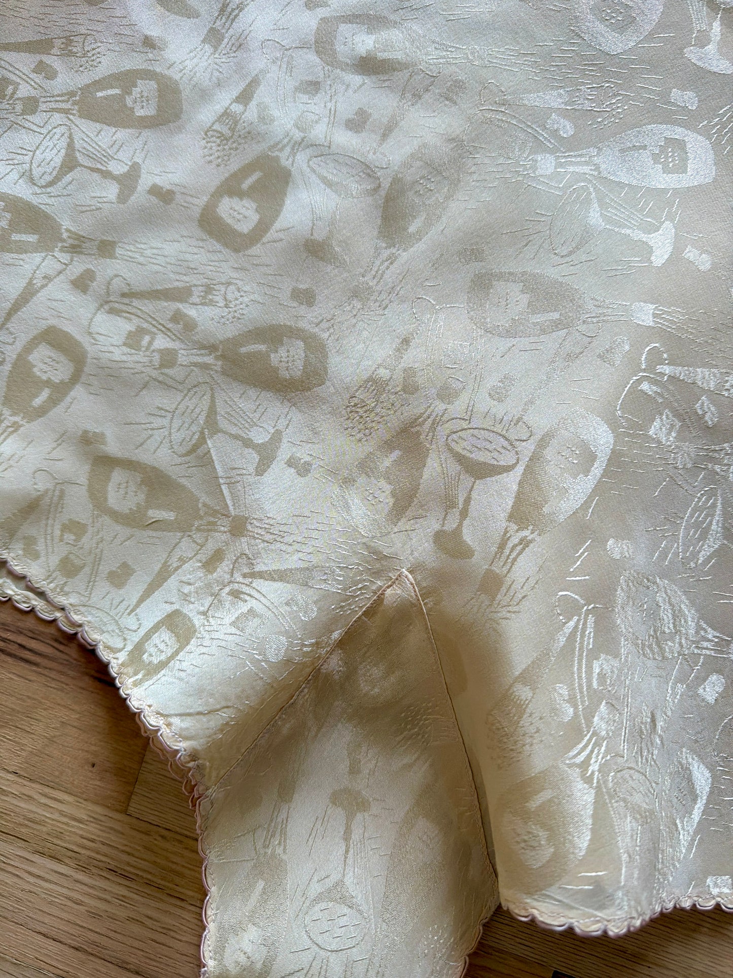 1950s Champagne Novelty Jacquard Tap Pants | Silk Blend Cocktail Motif Boudoir Shorts-50BE