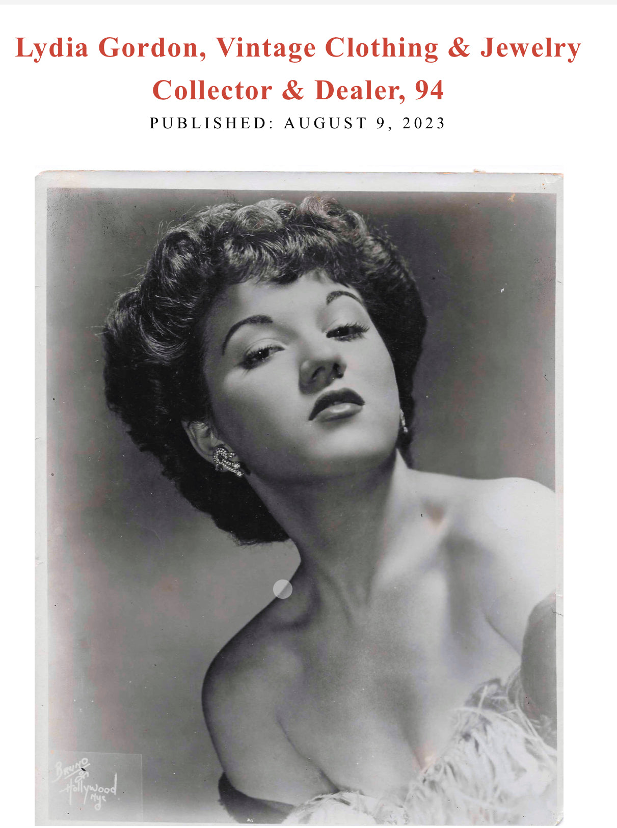 Embroidered Linen Underbodice from the estate of Lydia Gordon - 1890/1910- ED48