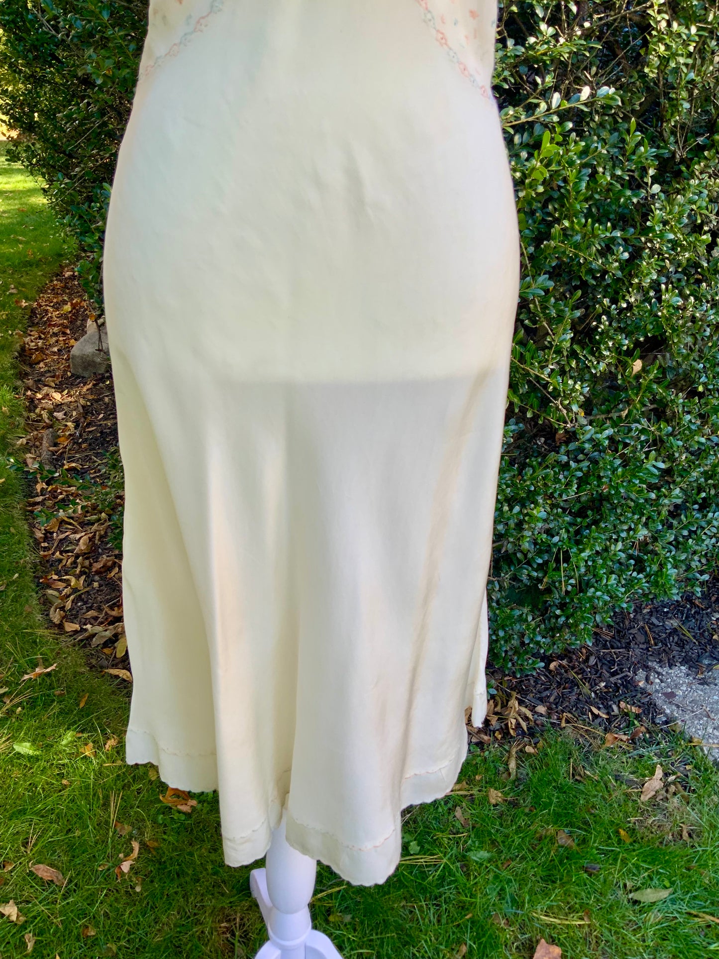 1930s Pure Silk Embroidered Slip Dress – Cream with Pastel Floral Details | Old Hollywood Lingerie-30AQ