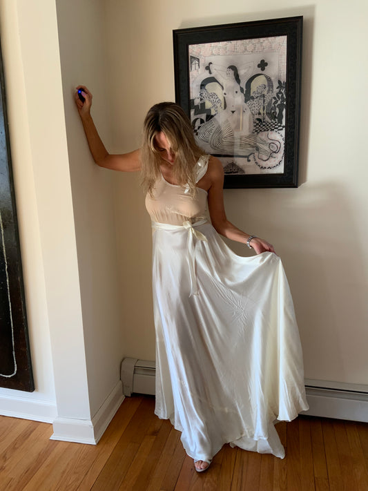 Silk Bridal Nightgown - 30s - 30E