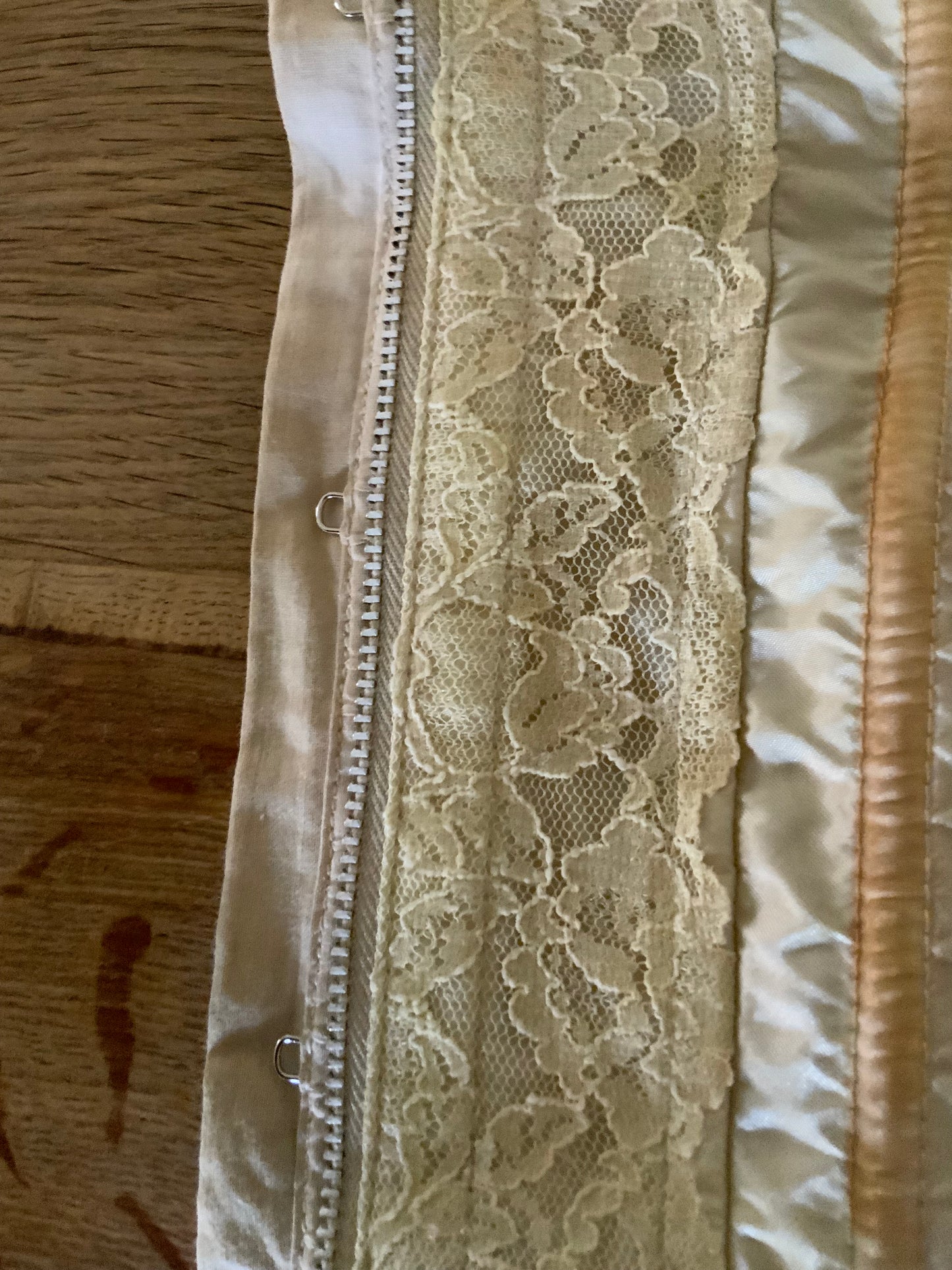 Hand dyed Corset- Late 70s - 36D - 90S