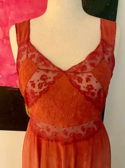 Hand Dyed Silk Nightgown - Lace and Embroidery - 40s - 40B2
