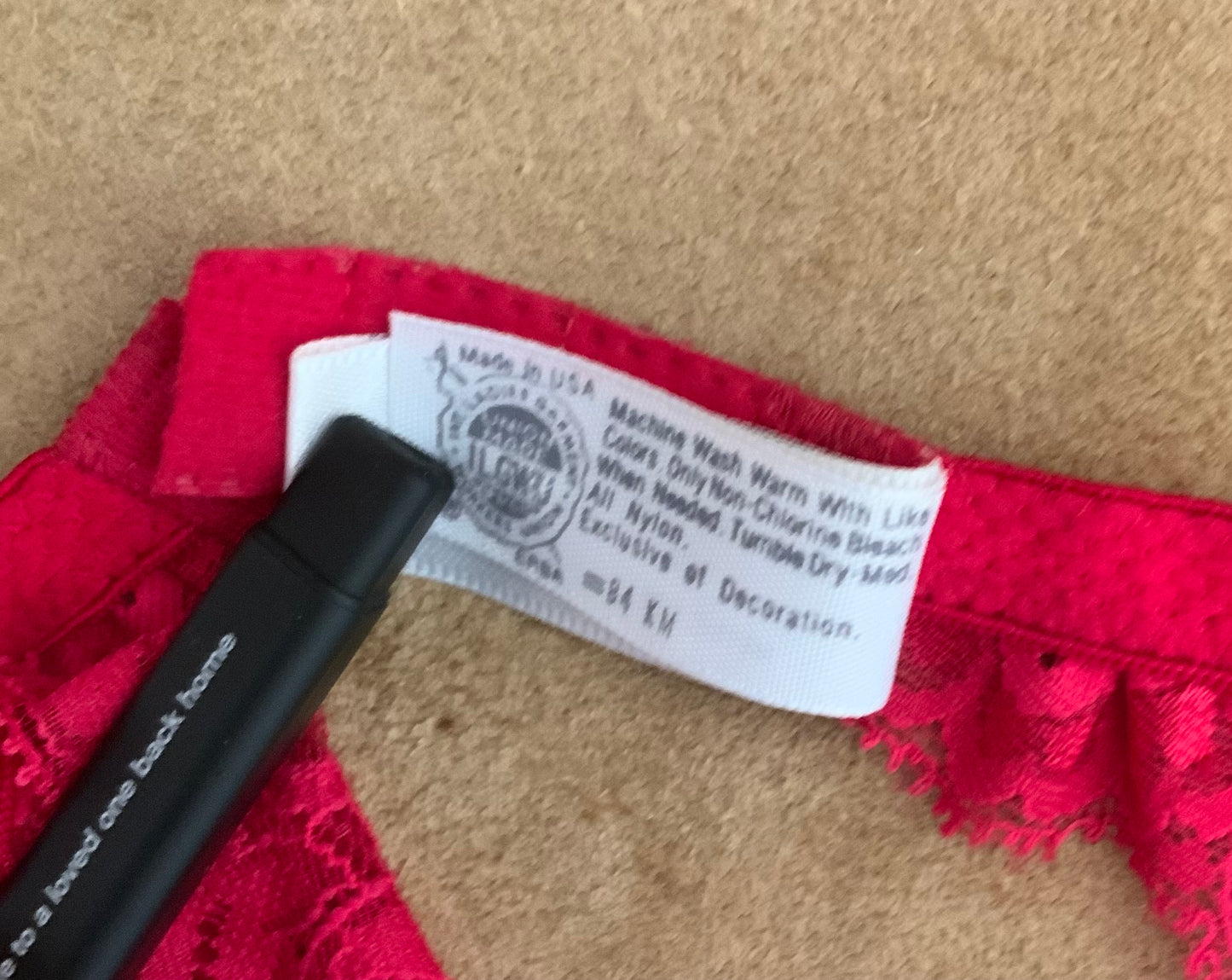 Oscar de la Renta Red Lace Garter Belt | Made in USA Lingerie with ILGWU Label - 1988/1993 - 80G