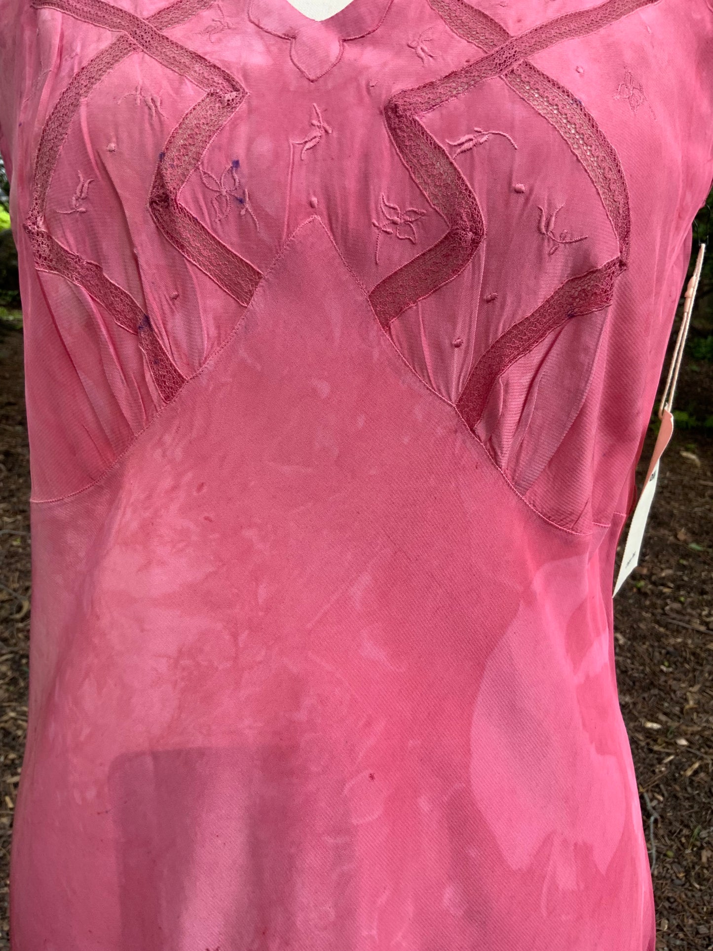 1930s Hand-Dyed Raspberry Pink Silk Bias Cut Dress | Art Deco Embroidered Bodice
-30BI