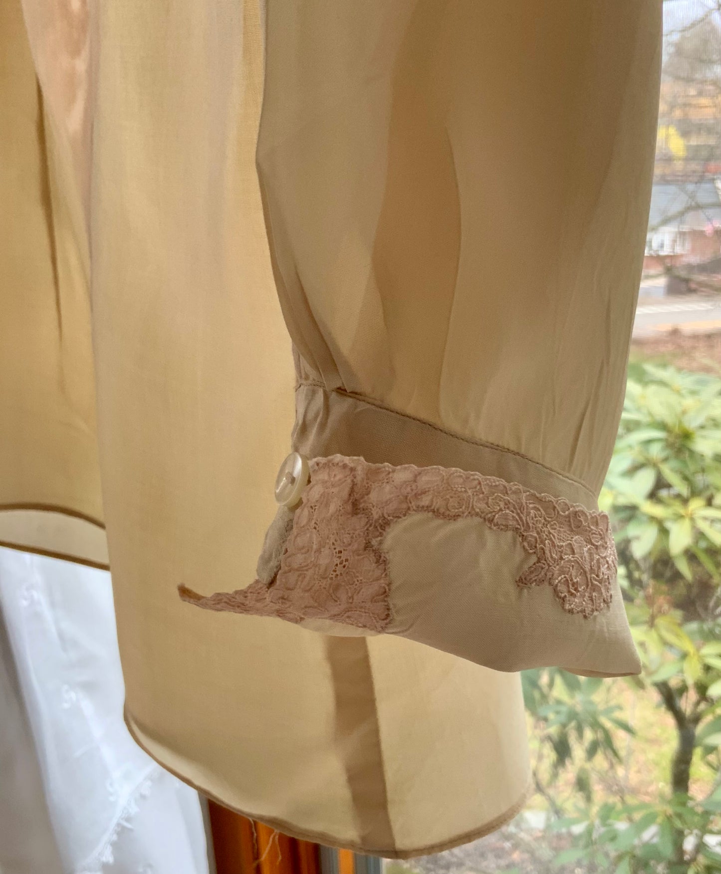 1930s Silk Blouse with Blush Lace Appliqué – Sheer Antique Chiffon Top, Romantic Lingerie Style, Bridal Boudoir Vintage-30BG