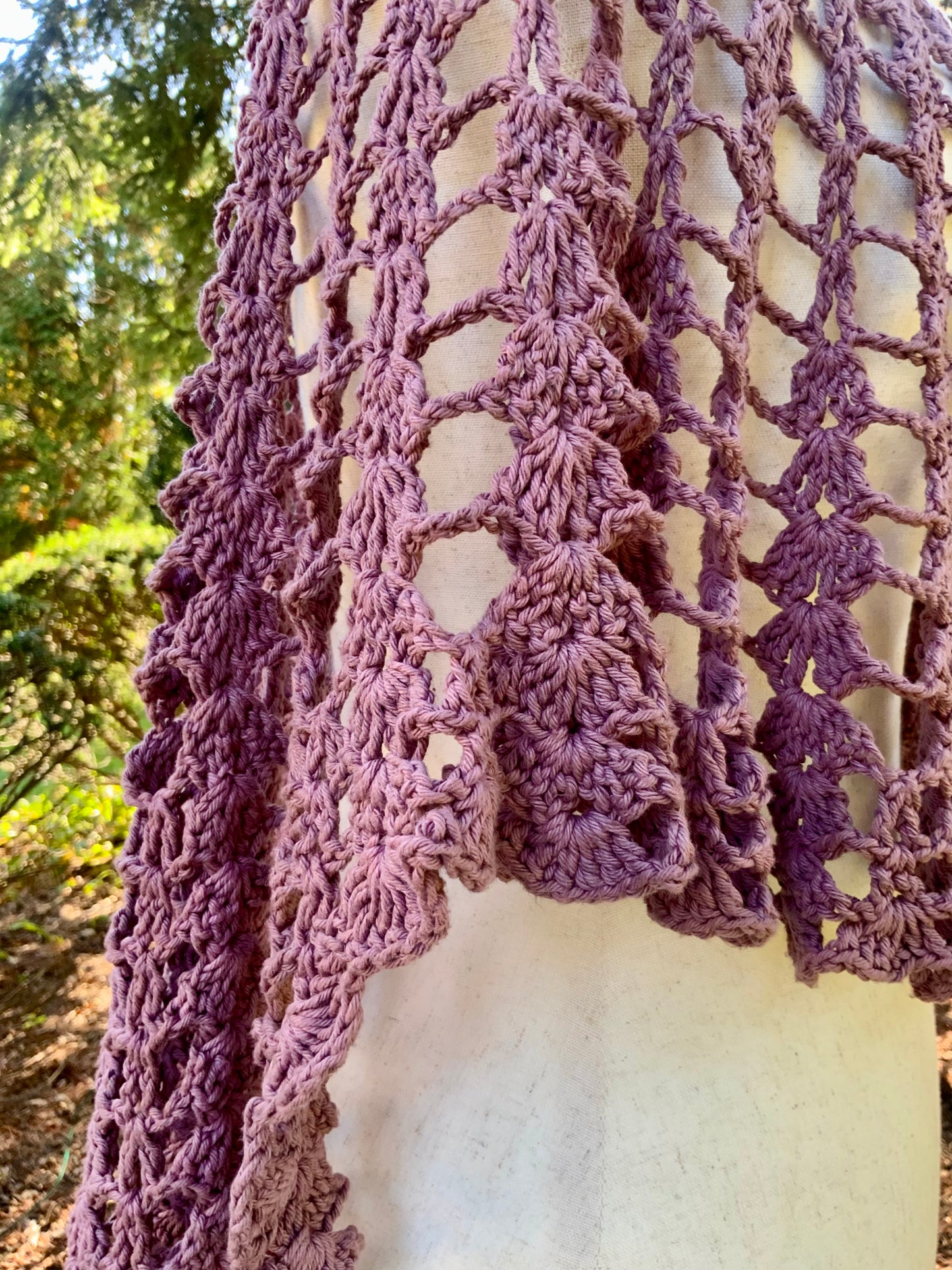 Hand Dyed Crochet Knit Capelet - 70s - 70Wa