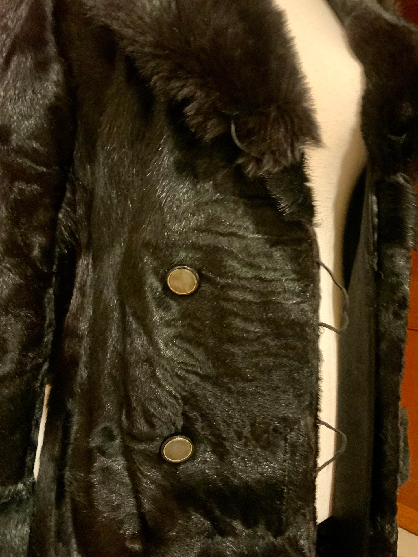 Mid-Century Argentine Pony Skin & Fox Fur Coat | Ayelén Buenos Aires | c. 1960s- 60M