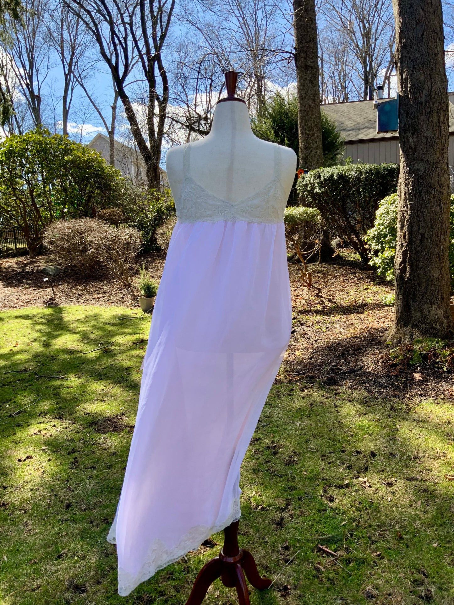 1970s Sheer Pink Nylon Nightgown with Floral Lace Appliqué Bodice & Double Layer – Romantic Lingerie Dress-70B