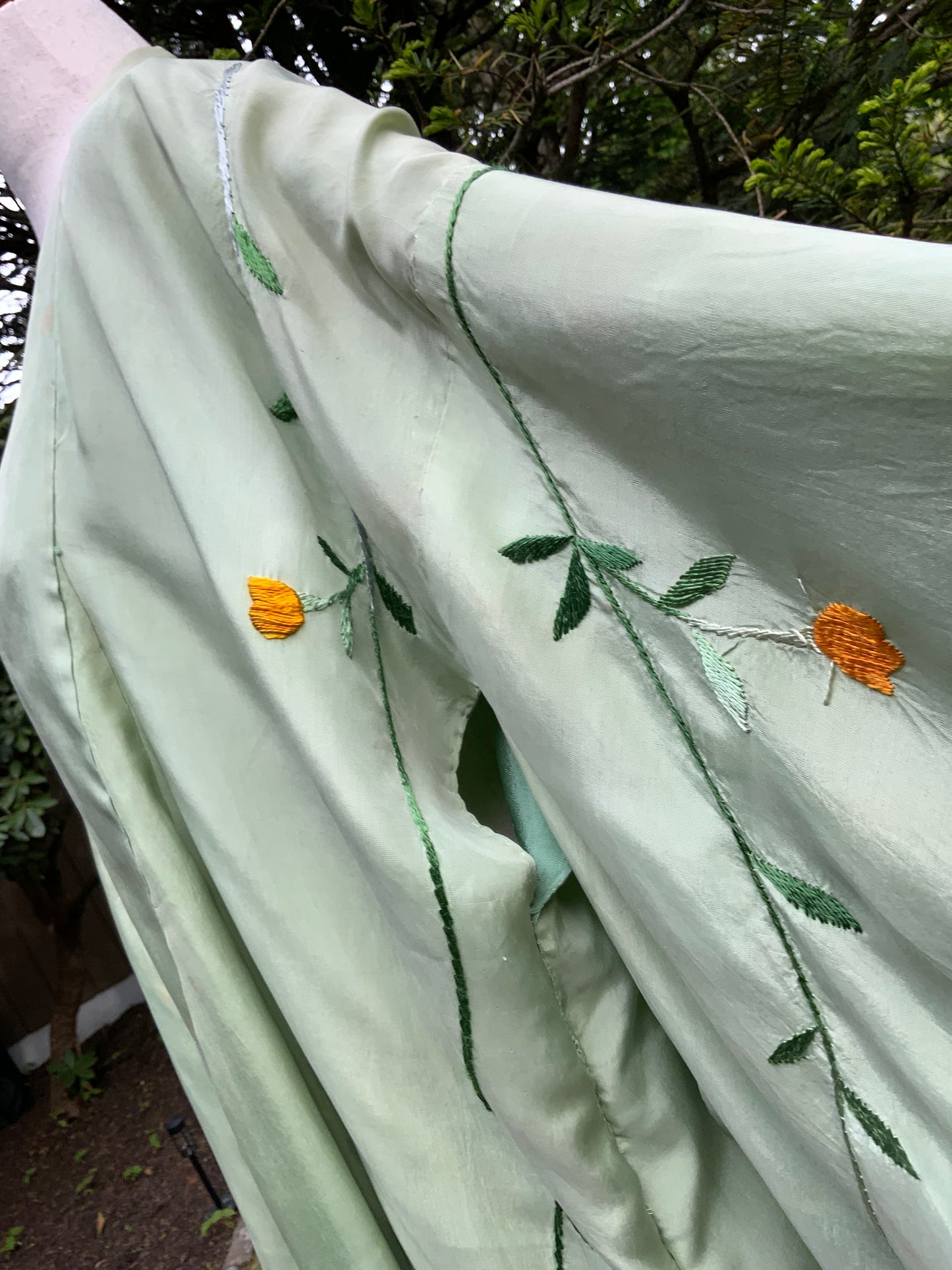 Vintage Japanese Silk Embroidered Kimono | Celadon Green Floral Robe
-40CD