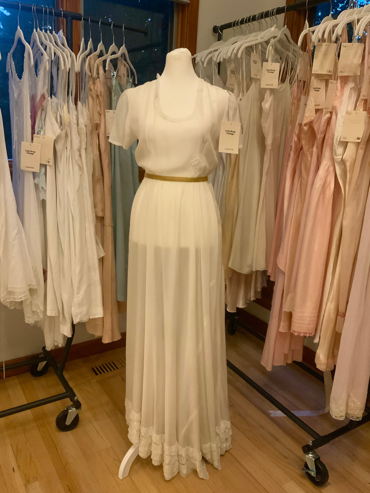 Antique Ivory Chiffon Gown with Ruffled Hem and Lace Appliqué.20ARR