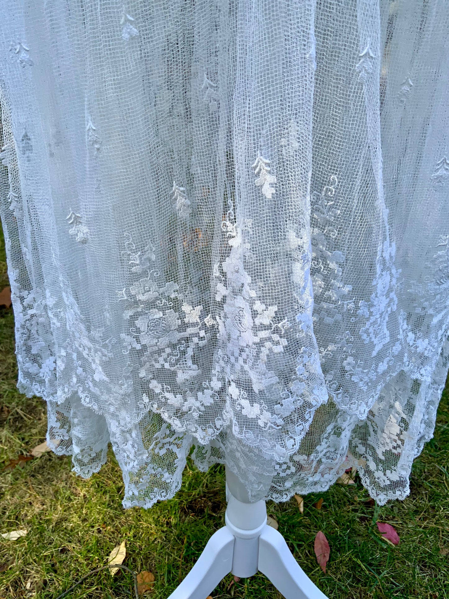 Antique Tulle Dress -Filet Lace – Early 1900s – ED40