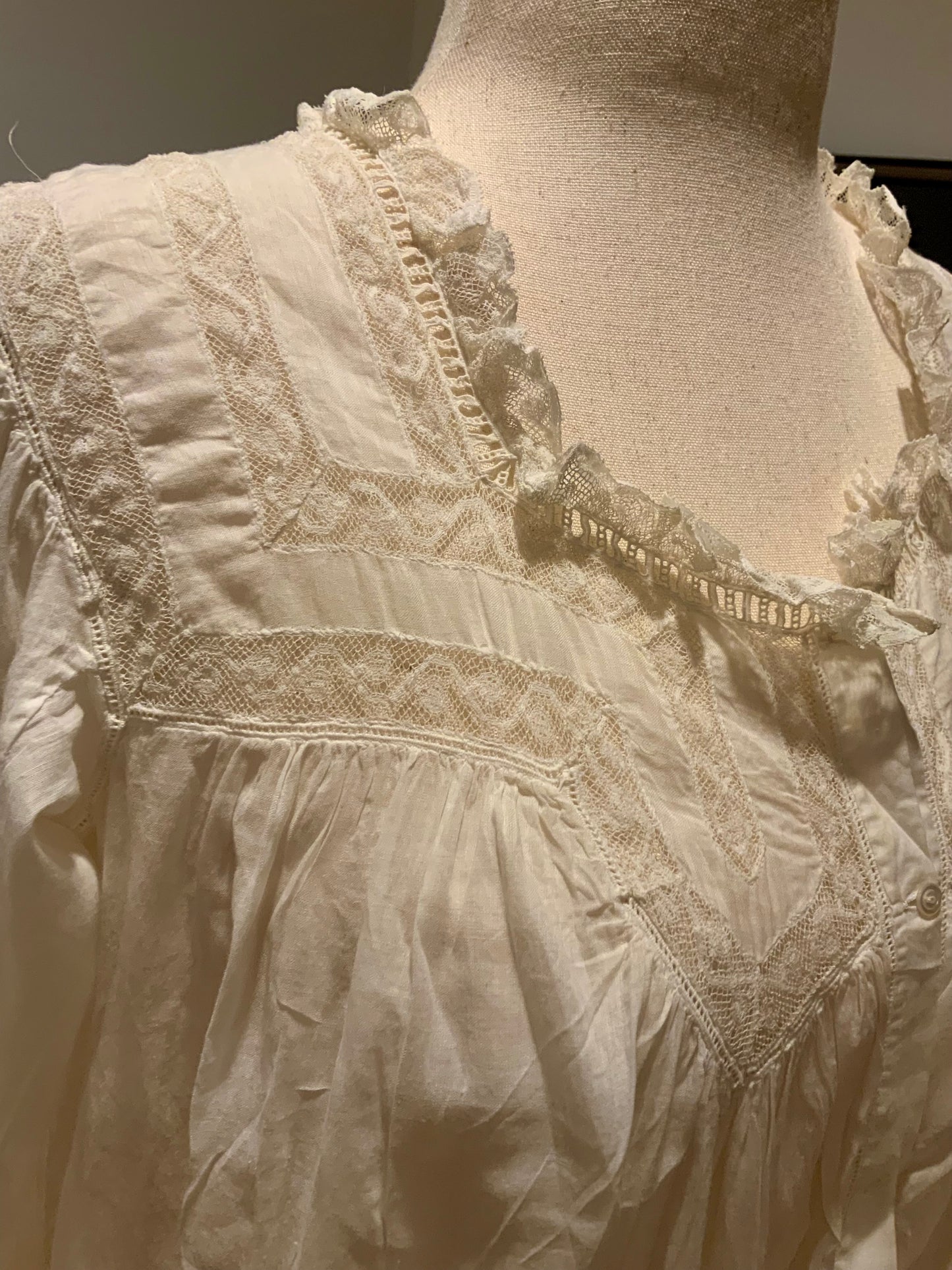 Edwardian White Cotton Nightgown c.1900–1915-E27