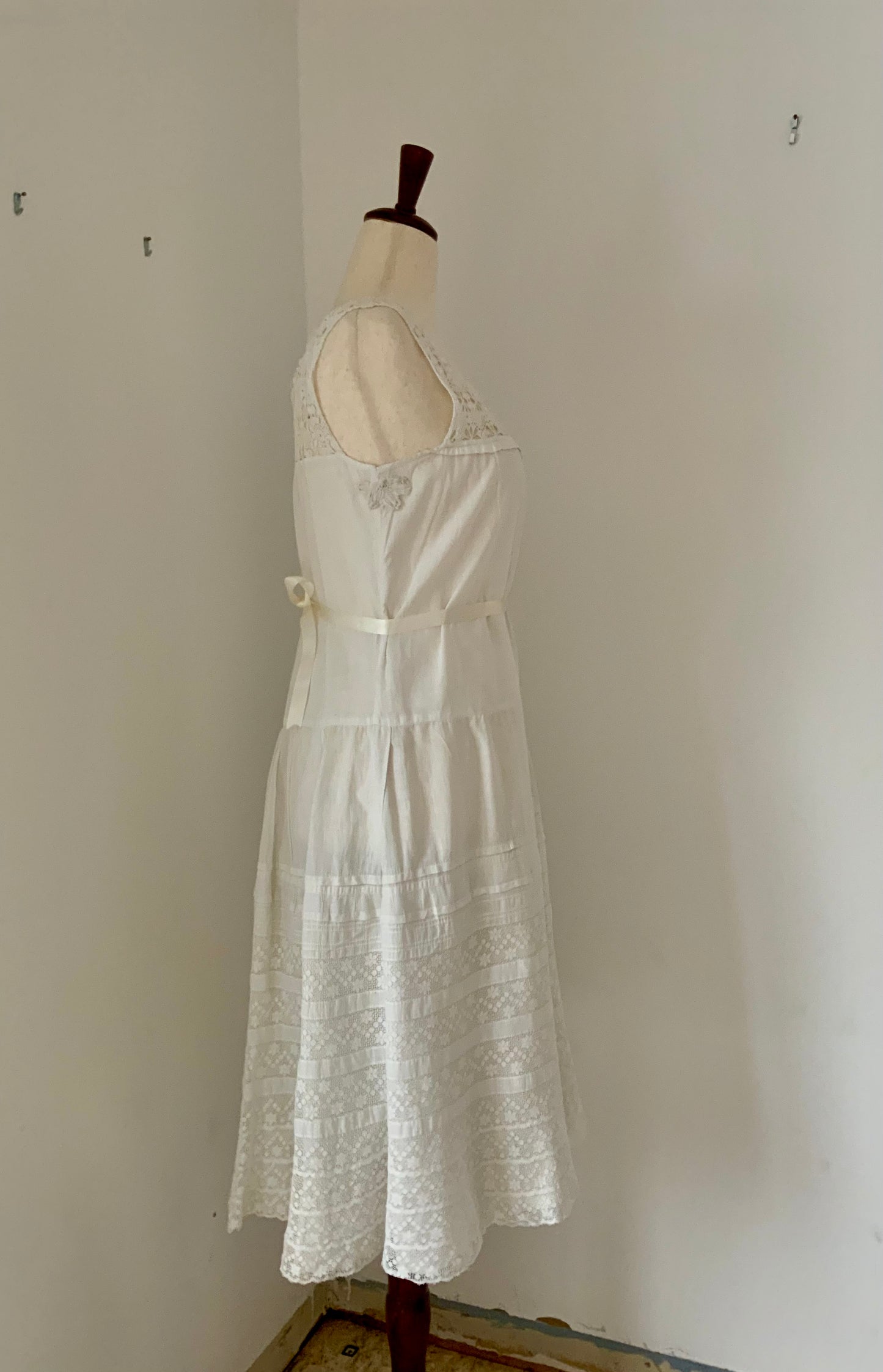 Edwardian White Cotton Lingerie Dress | 1910s Crochet Lace Tea Dress | Antique Summer Bridal Dress-ED55