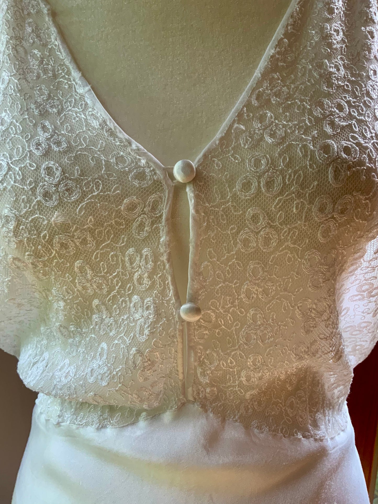 1930s Bridal Boudoir Gown | White Silk Satin Bias Cut Nightgown | Embroidered Lace Bodice | Old Hollywood Lingerie-30DH