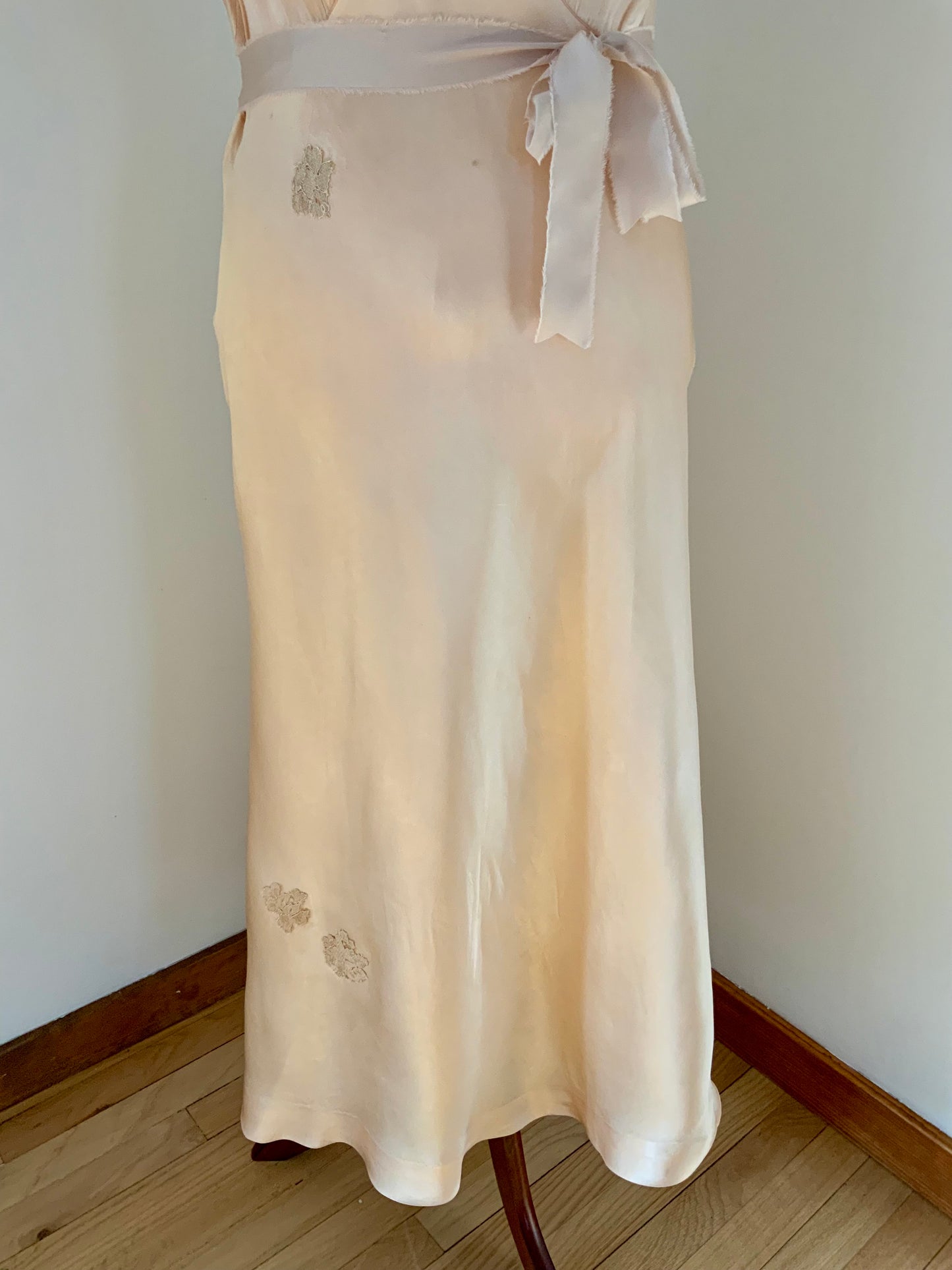 Vintage Hand-Dyed Silk Slip Dress with Lace Bodice | 30s–40s
 - 40AW