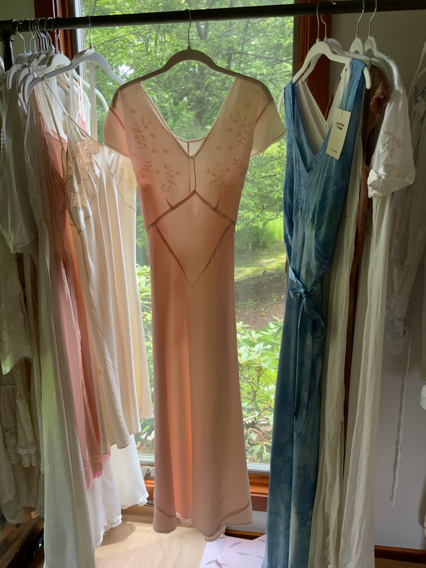 1930s Peach Embroidered Nightgown. Bias Cut Gown with Flutter Sleeves and Sash. Old Hollywood Lingerie.30CO.