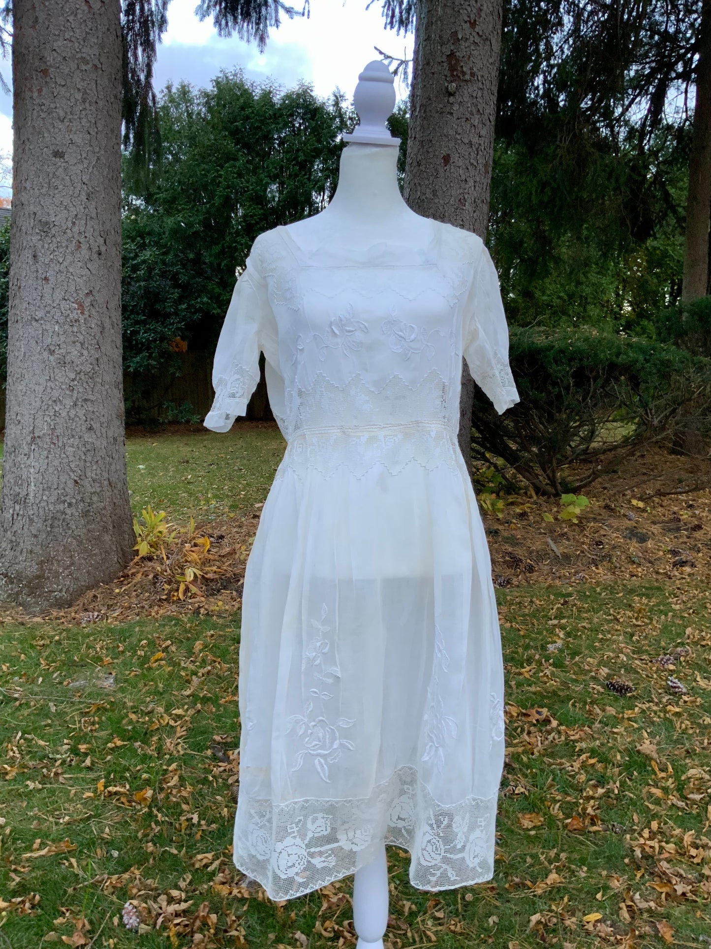 Edwardian Tea Dress in with Handmade Lace & Embroidery | c.1905–1915 - ED30