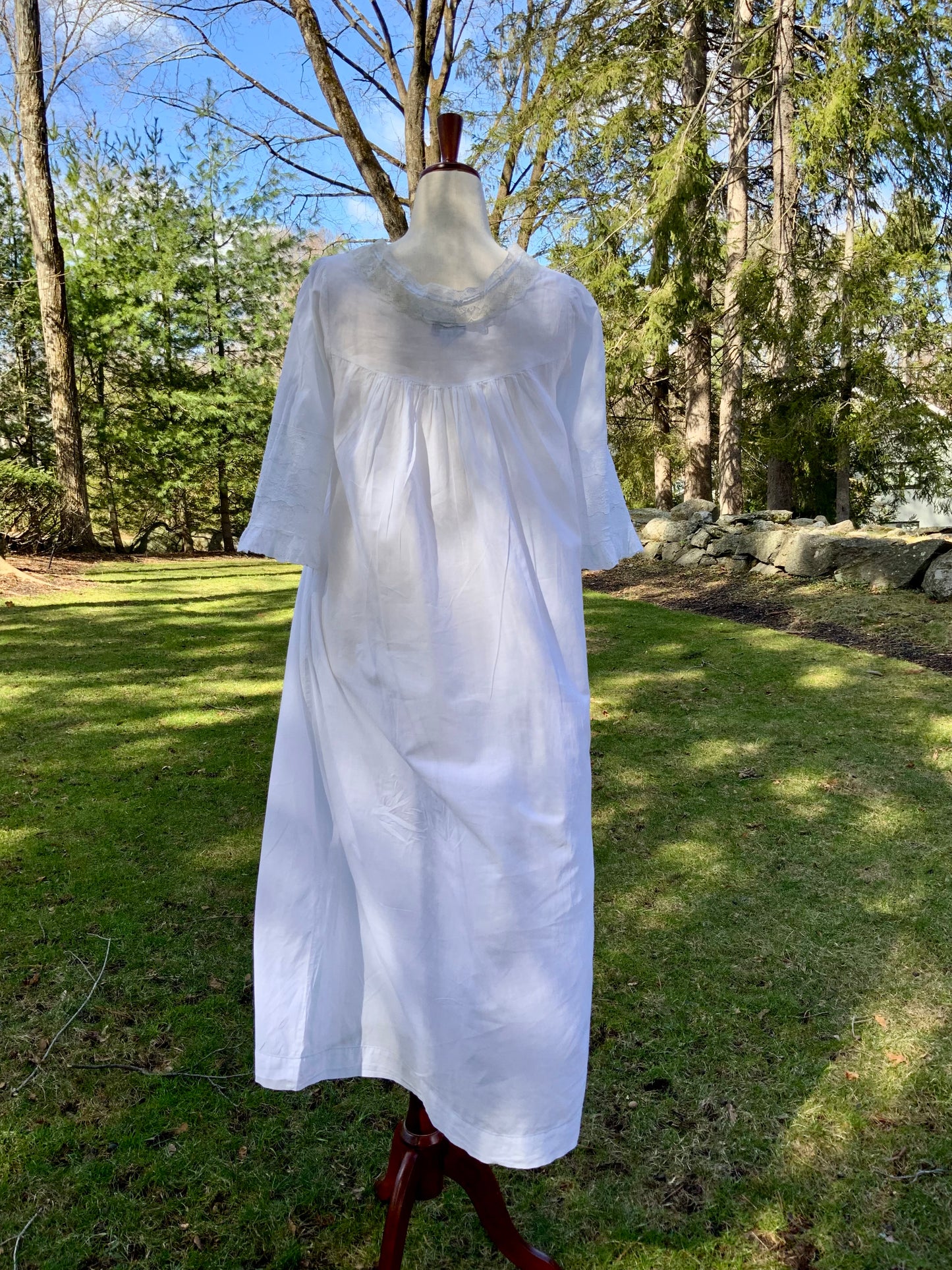 Vintage 1970s Christian Dior Lingerie White Cotton Lace Nightgown Dress | Romantic Edwardian Revival-70Z