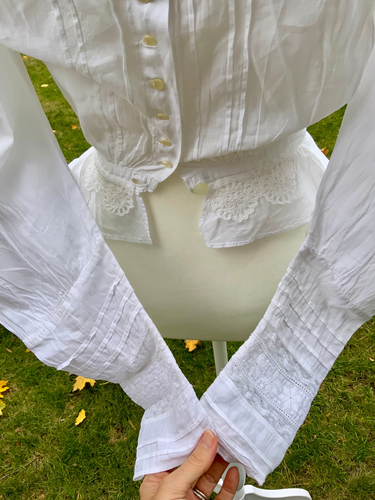 Edwardian White Cotton & Lace Shirtwaist (1905–1912) |ED34