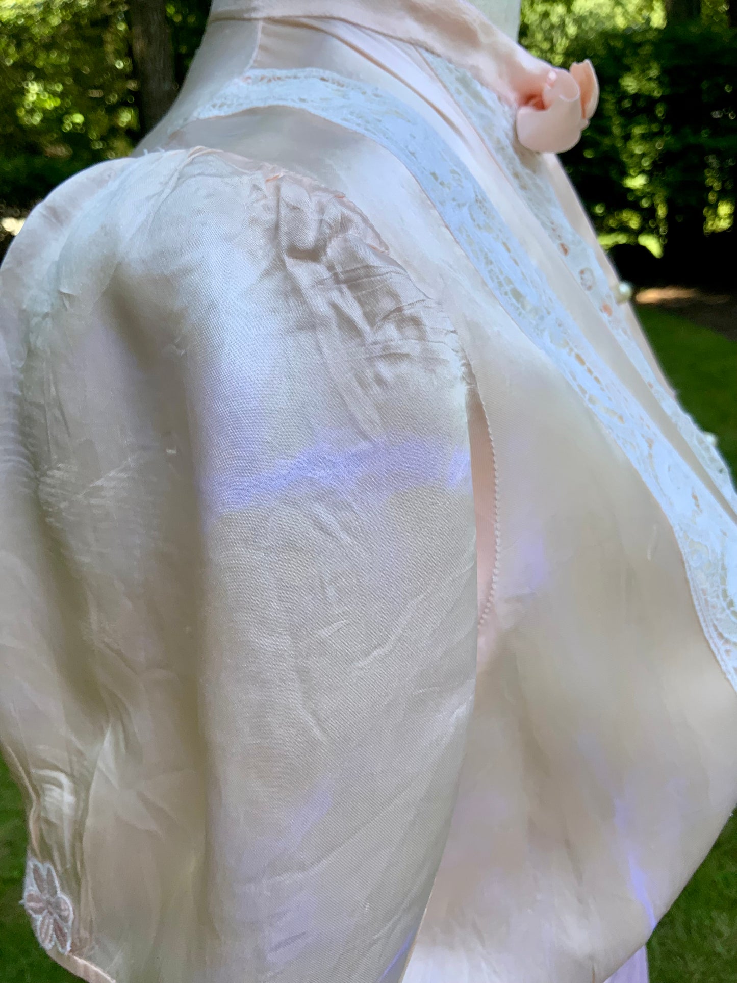 1930s Peach & Blush Silk Nightgown Vintage Boudoir Gown Original Belt Lace Bridal Lingerie Romantic Old Hollywood-30CV