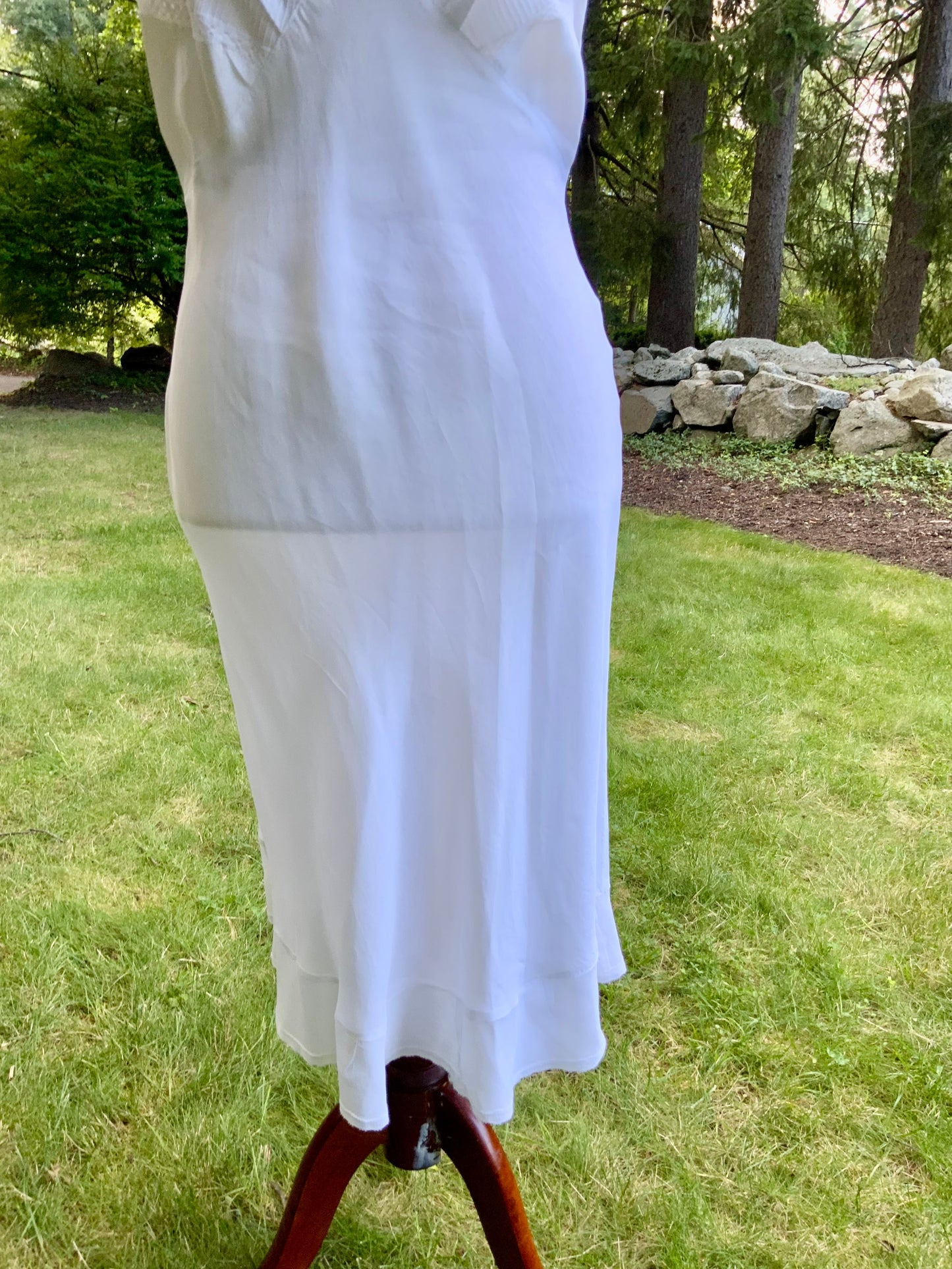 1940s White Slip Dress. Pleated Lace Bodice. Bias Cut. Double Flounce Hem
-30CP