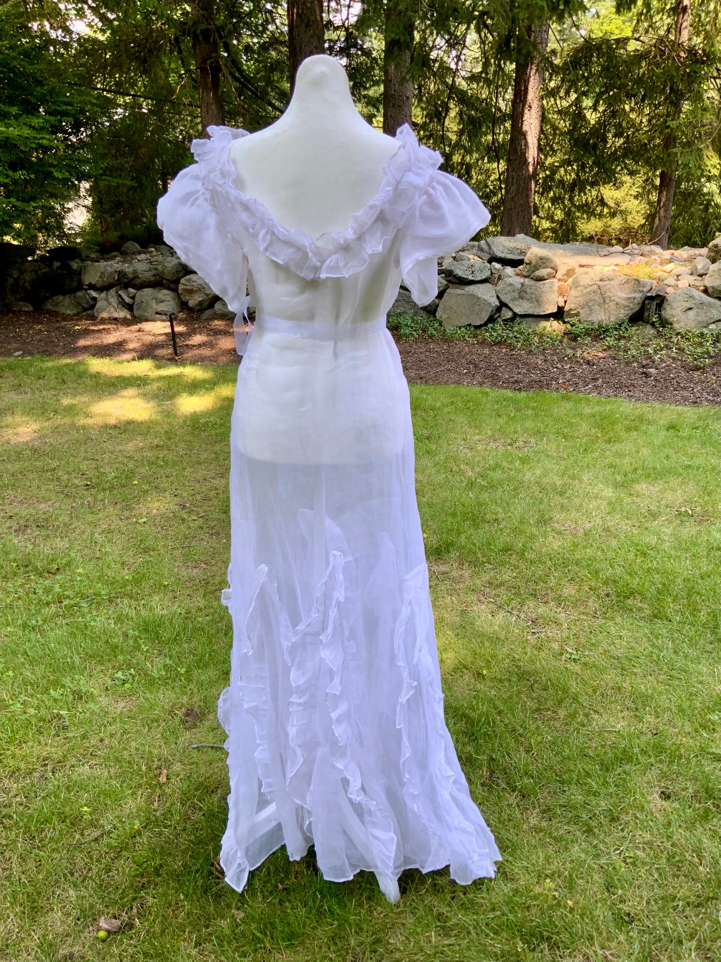 Rare 1930s White Organza Evening Gown.Ethereal Ruffle Hem Formal Dress. Romantic Bridal Gown-30DO