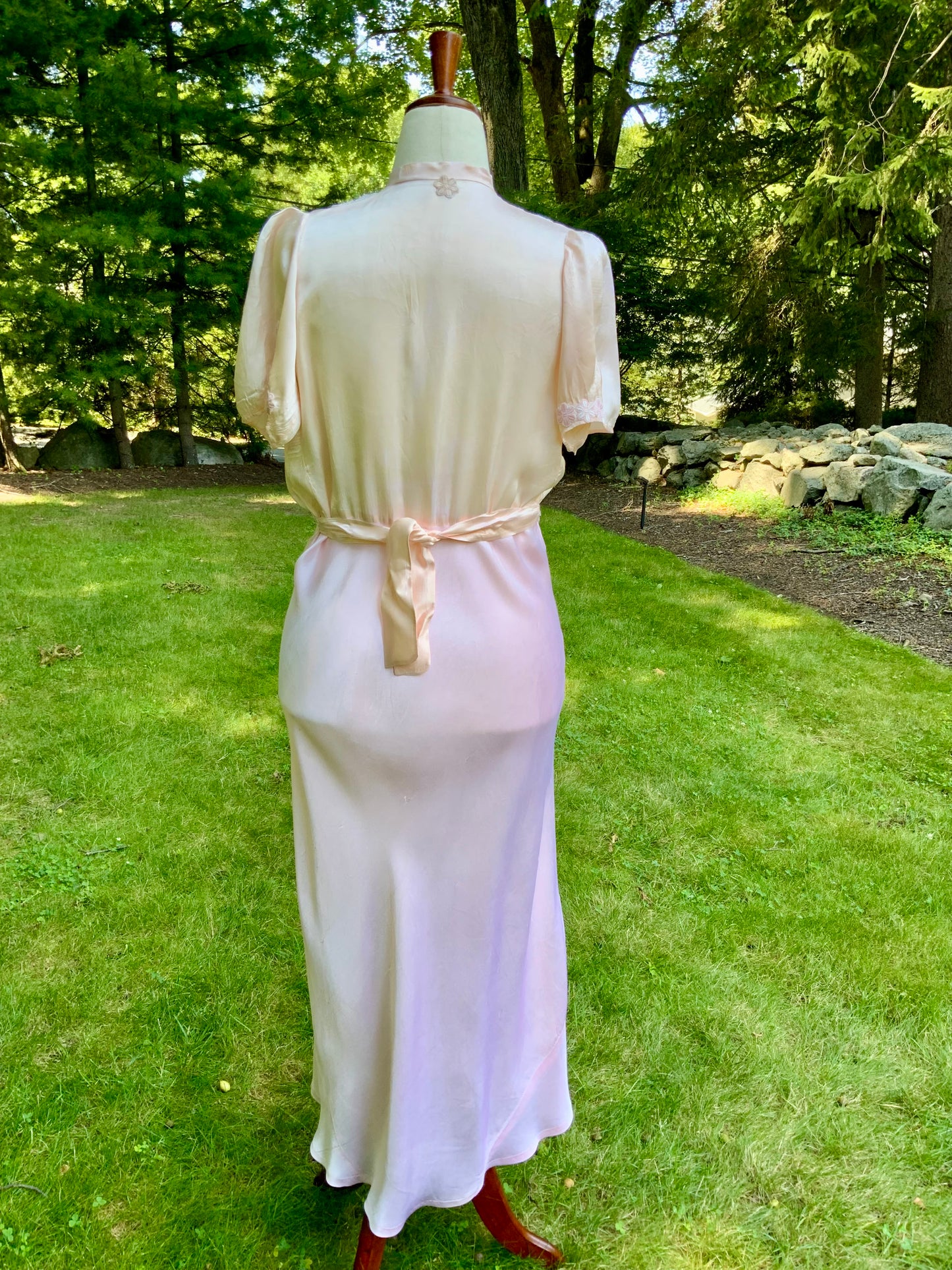 1930s Peach & Blush Silk Nightgown Vintage Boudoir Gown Original Belt Lace Bridal Lingerie Romantic Old Hollywood-30CV