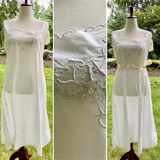 Antique 1920s White Cotton Nightgown. Floral Embroidery and Cutwork. Antique Lingerie.ED100