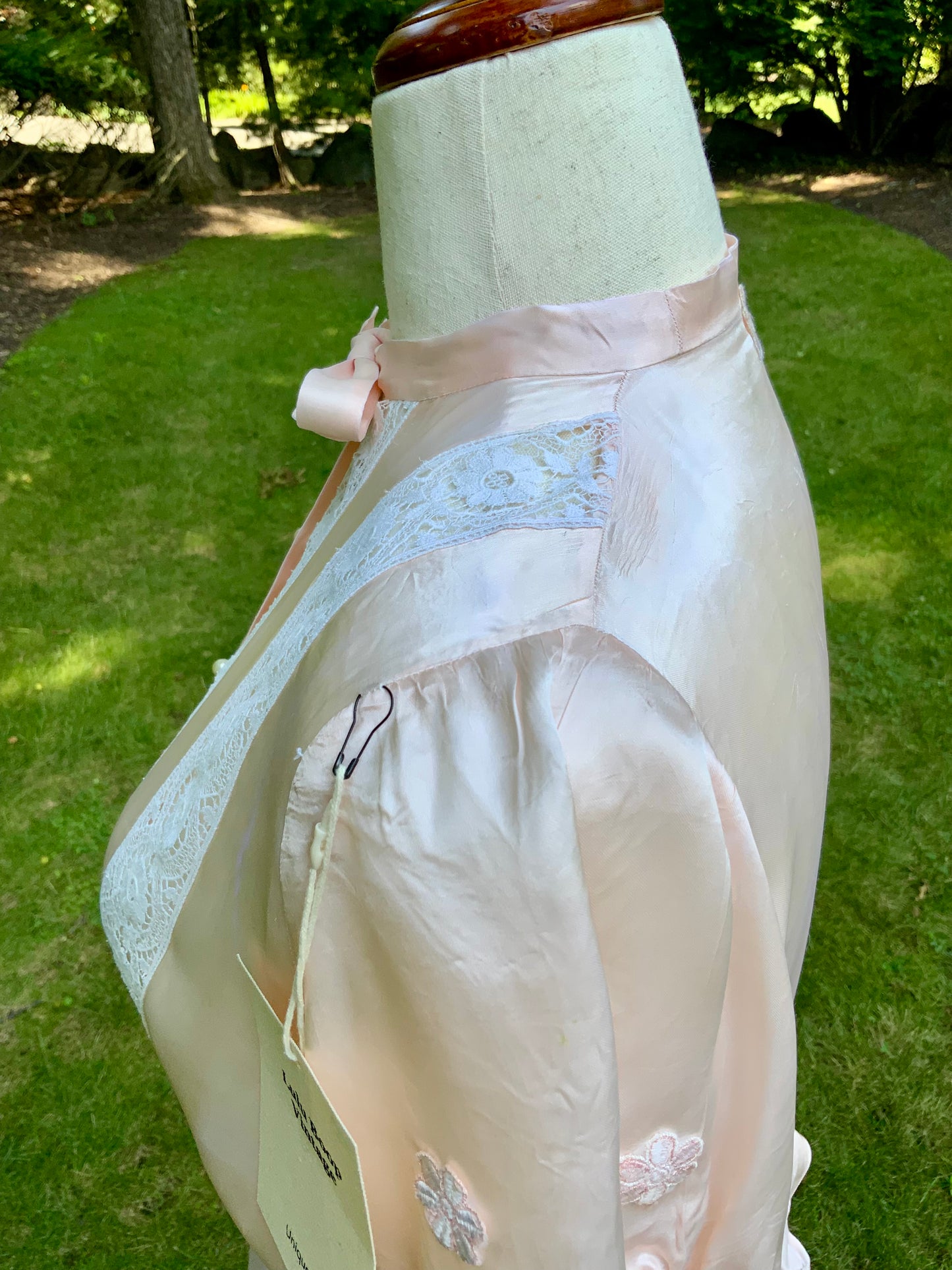 1930s Peach & Blush Silk Nightgown Vintage Boudoir Gown Original Belt Lace Bridal Lingerie Romantic Old Hollywood-30CV