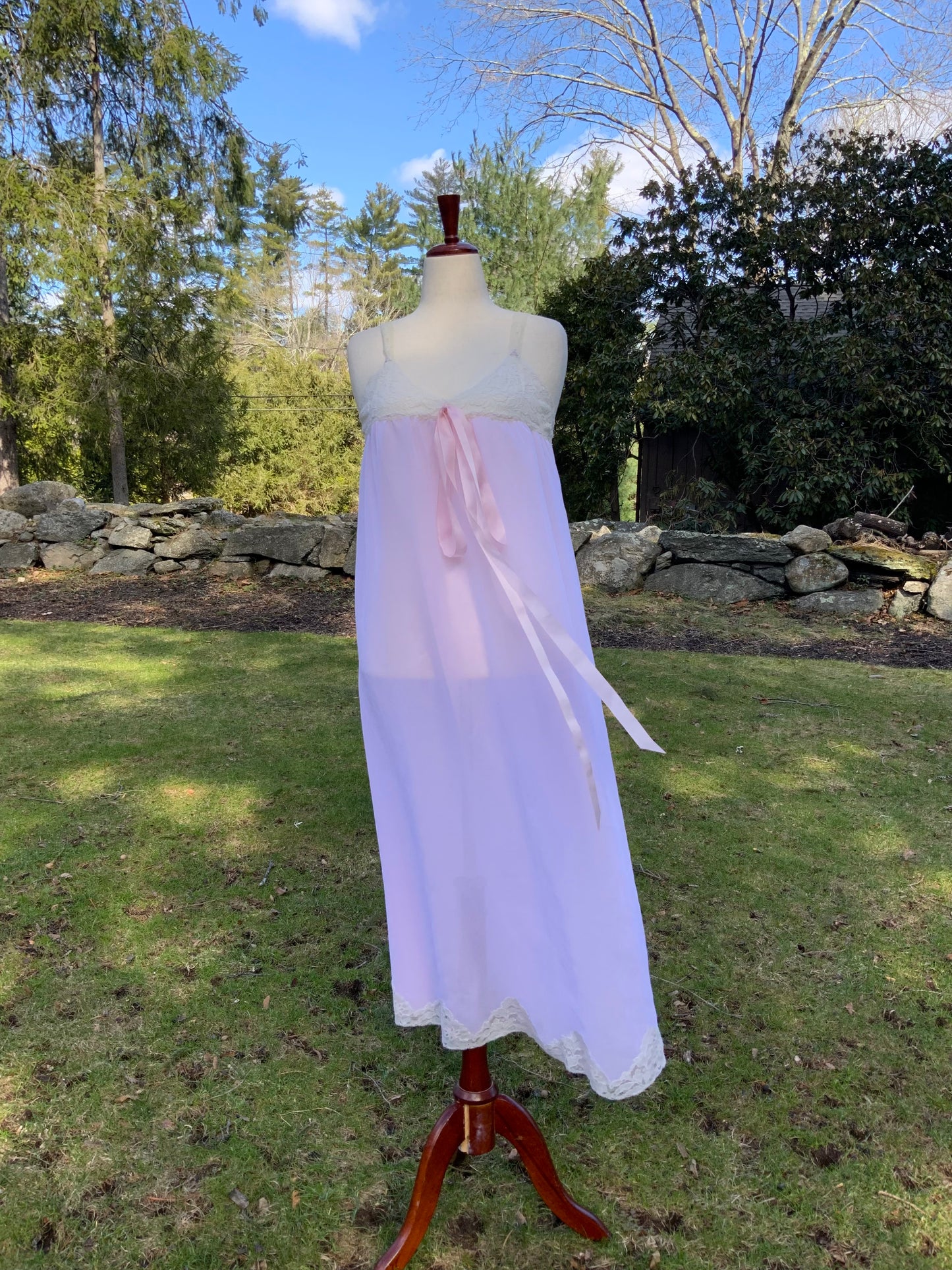 1970s Sheer Pink Nylon Nightgown with Floral Lace Appliqué Bodice & Double Layer – Romantic Lingerie Dress-70B