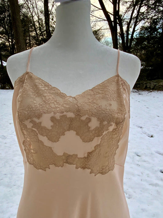 Late 1930s True Silk Peach Slip Dress with Lace Bodice | Bias Cut Antique Lingerie-40AR