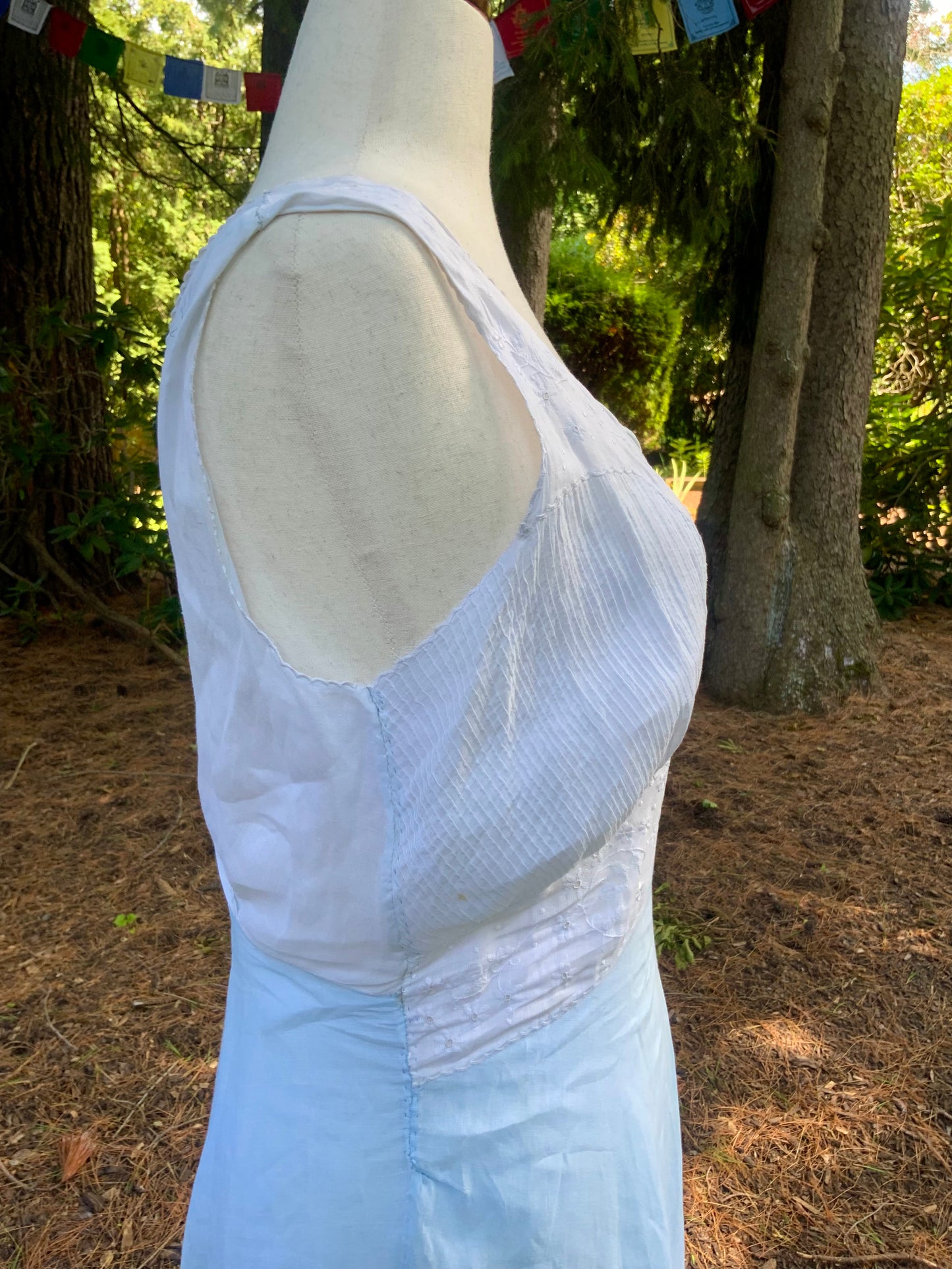 Rare Late 1930s Blue & White Cotton Dress | Embroidered Pintucked Bodice | Bias Cut | Romantic Cottage Dress | Old Hollywood-20AI