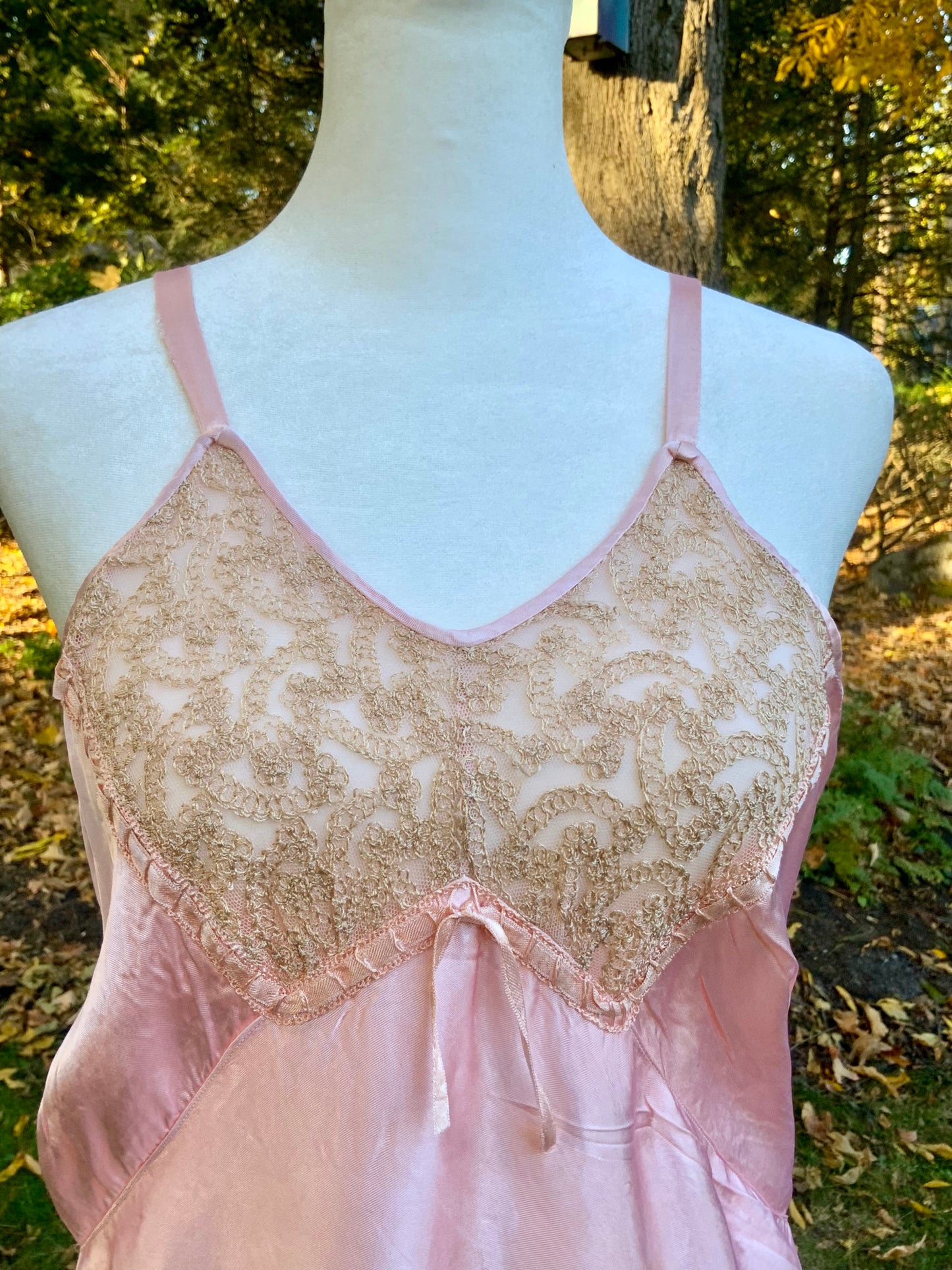 1930s Pink Rayon Satin Slip Dress – Vintage Lace Bodice & Hem-40B4