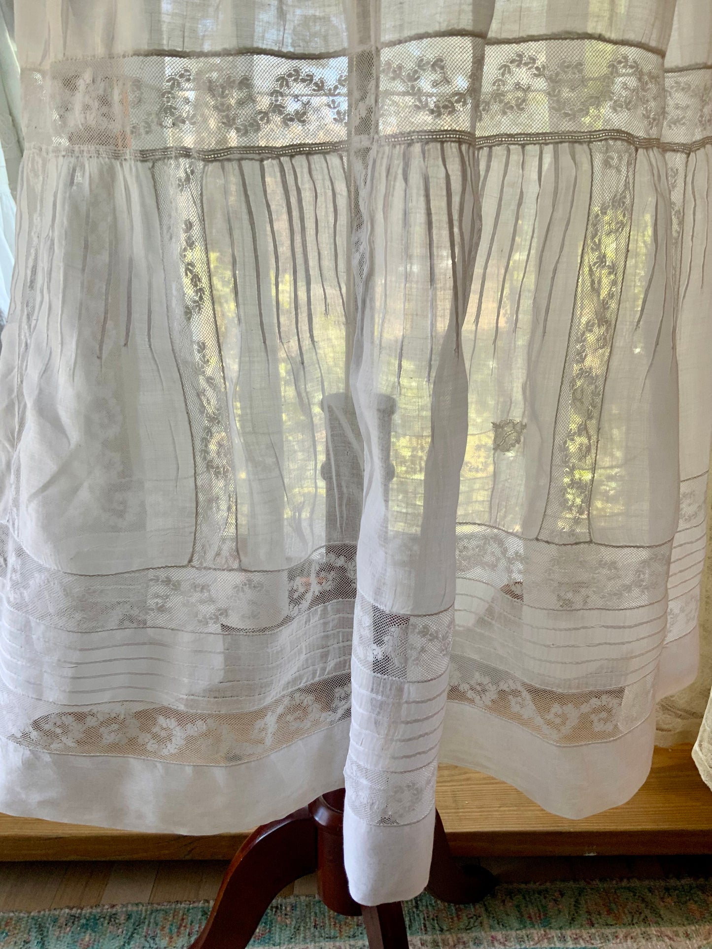 Edwardian White Cotton Petticoat with Lace Panels and Pintucks – Antique-ED77