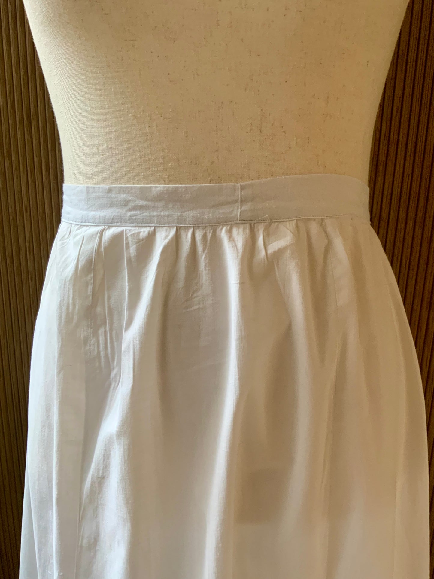 Antique Edwardian White Cotton Petticoat Skirt with Hand-Applied Vintage Appliqués-ED75