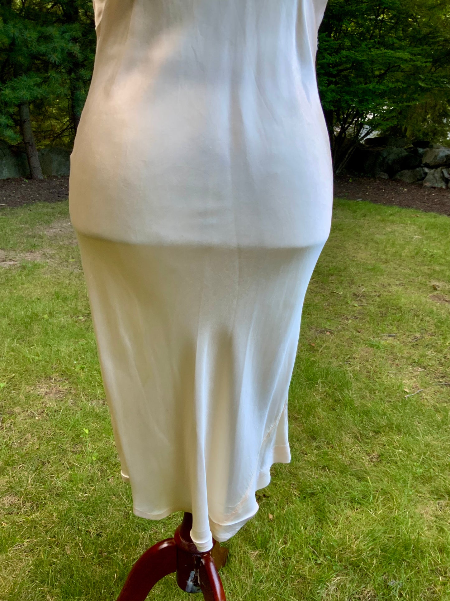 Late 1930s Peach Satin Slip Dress. Blush Pink Bodice. Floral Embroidery. Luxury Vintage Lingerie-40BR