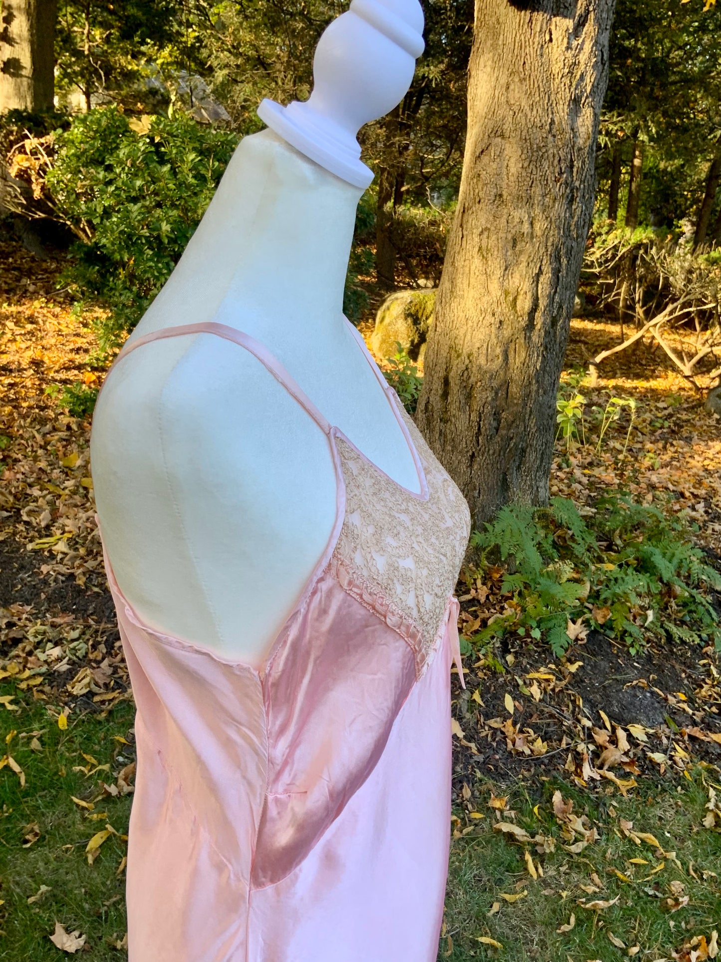 1930s Pink Rayon Satin Slip Dress – Vintage Lace Bodice & Hem-40B4