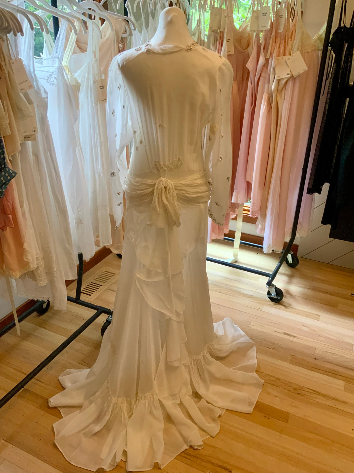 Circa 1940s Ivory Chiffon Wedding Gown with Beaded Shell Motifs and Lace Appliqués.40CH.