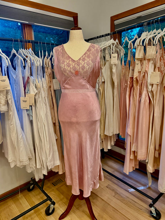 1930s Hand Dyed Dusty Lilac Satin & Floral Lace Bias-Cut Nightgown.40CE