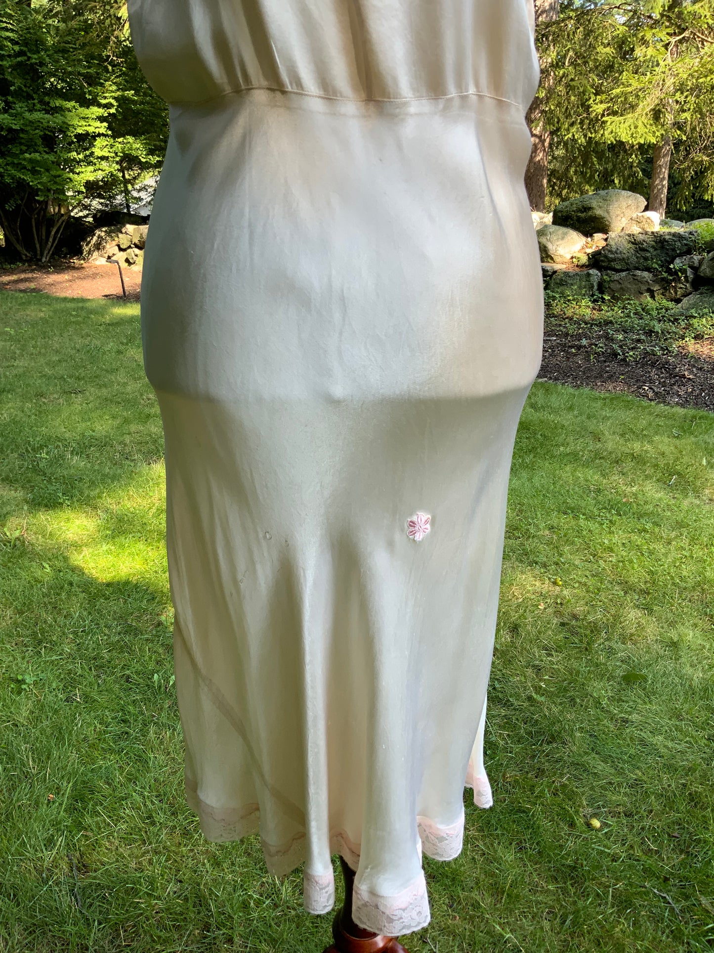 1940s Pink Embroidered Satin Slip Dress. Ivory Lace Lingerie. Romantic Boudoir Gown.40CA