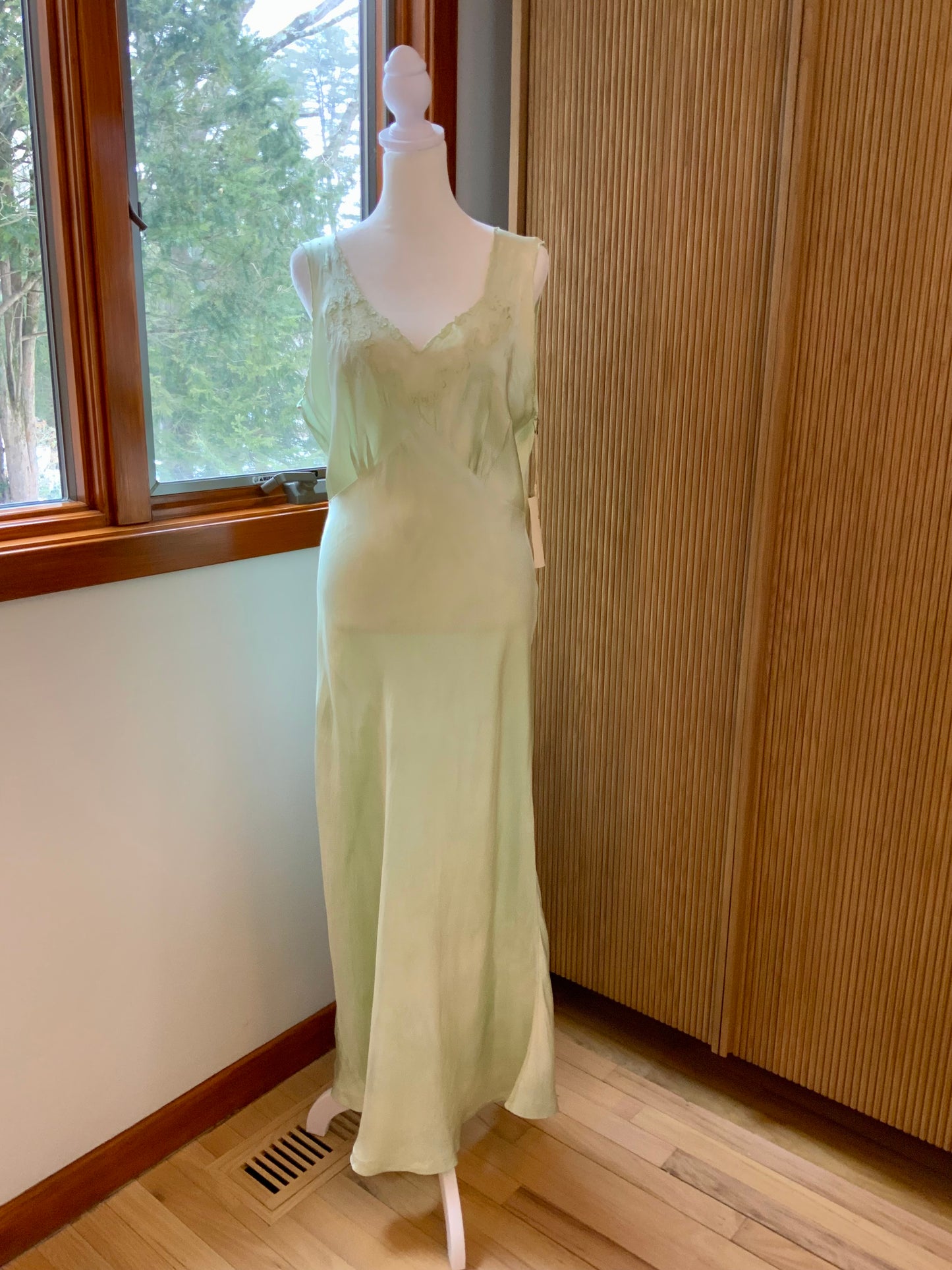 1930s Silk Satin Bias Cut Gown – Hand Dyed Celadon Mint – Vintage Lace Evening Slip Dress
40U
