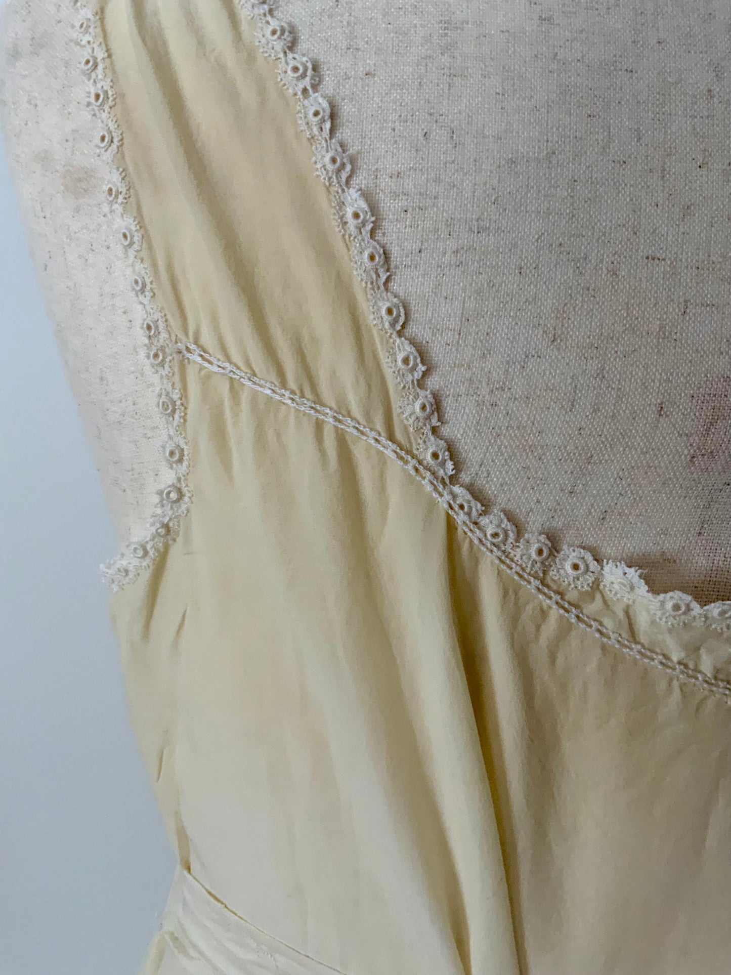 Vintage 1940s Bridal Silk Nightgown / Trousseau Gown / Honeymoon Negligee-40B5