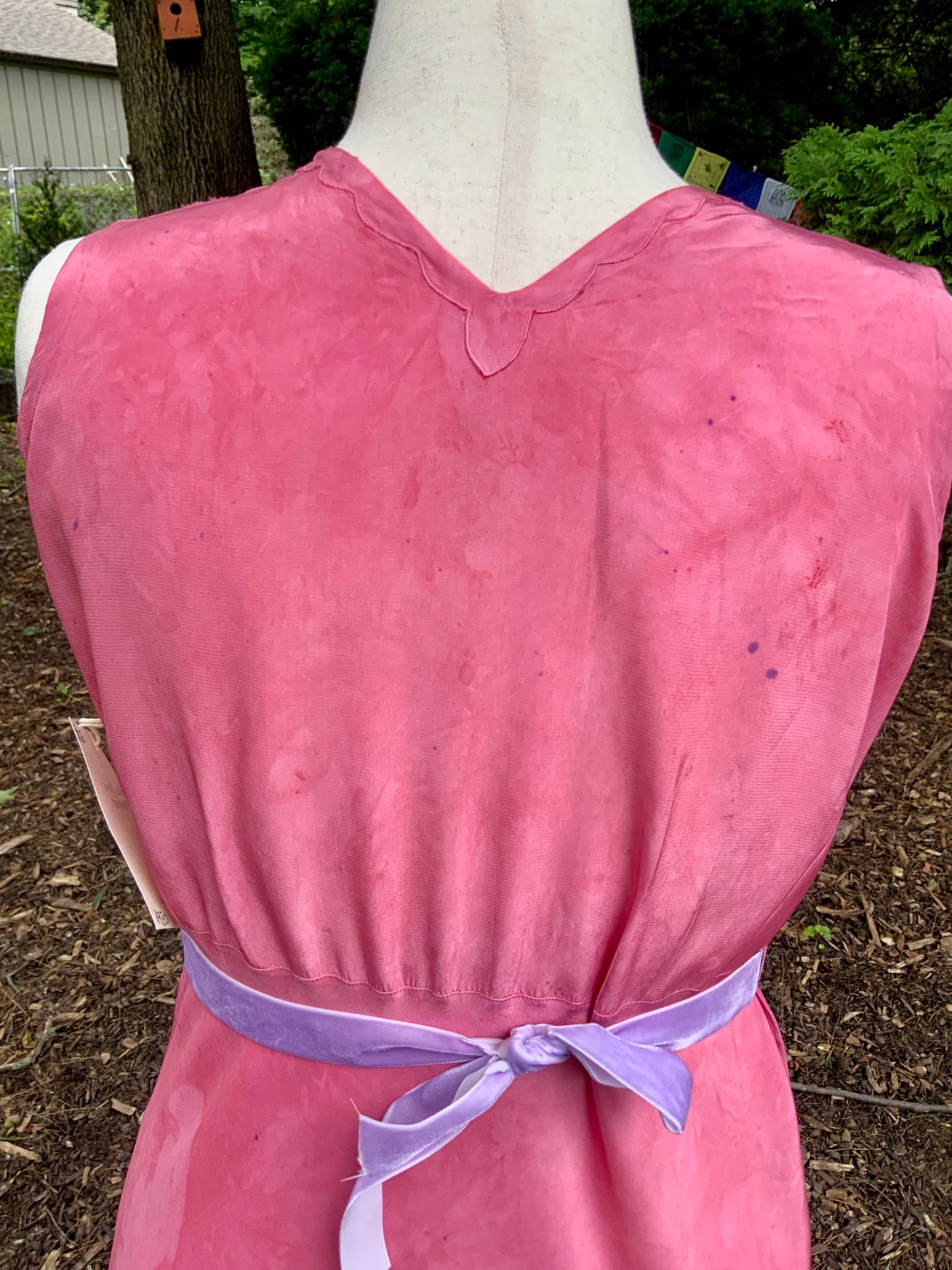 1930s Hand-Dyed Raspberry Pink Silk Bias Cut Dress | Art Deco Embroidered Bodice
-30BI