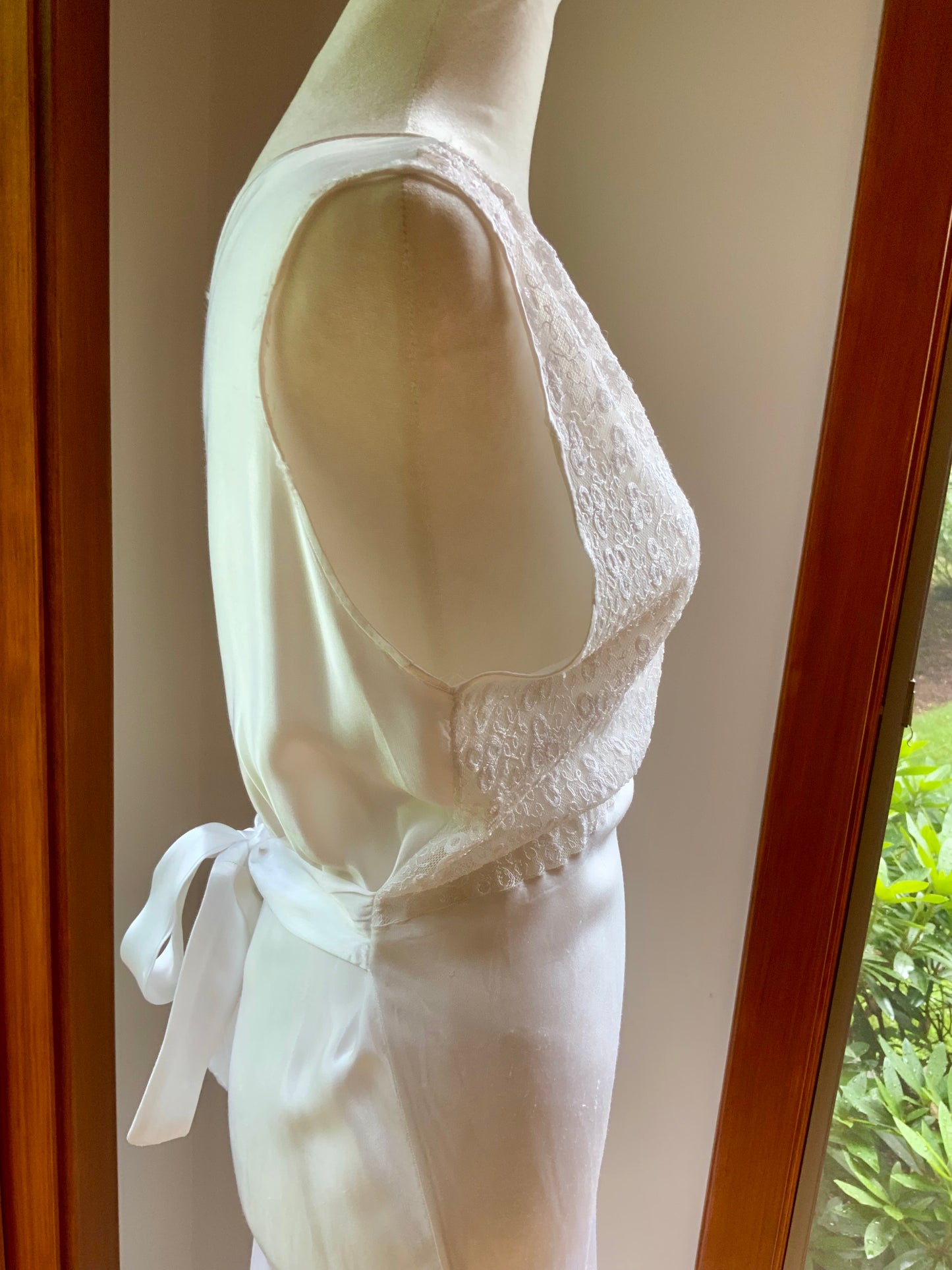 1930s Bridal Boudoir Gown | White Silk Satin Bias Cut Nightgown | Embroidered Lace Bodice | Old Hollywood Lingerie-30DH