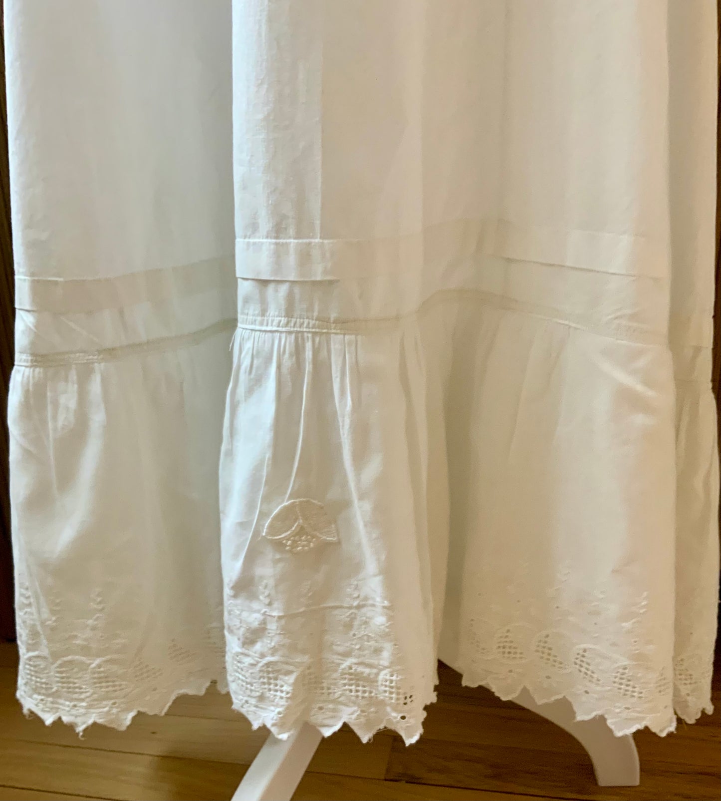 Edwardian White Cotton Petticoat Skirt | Antique Lace Hem | Hand-Repaired with Vintage Appliqués | High Waist-ED74