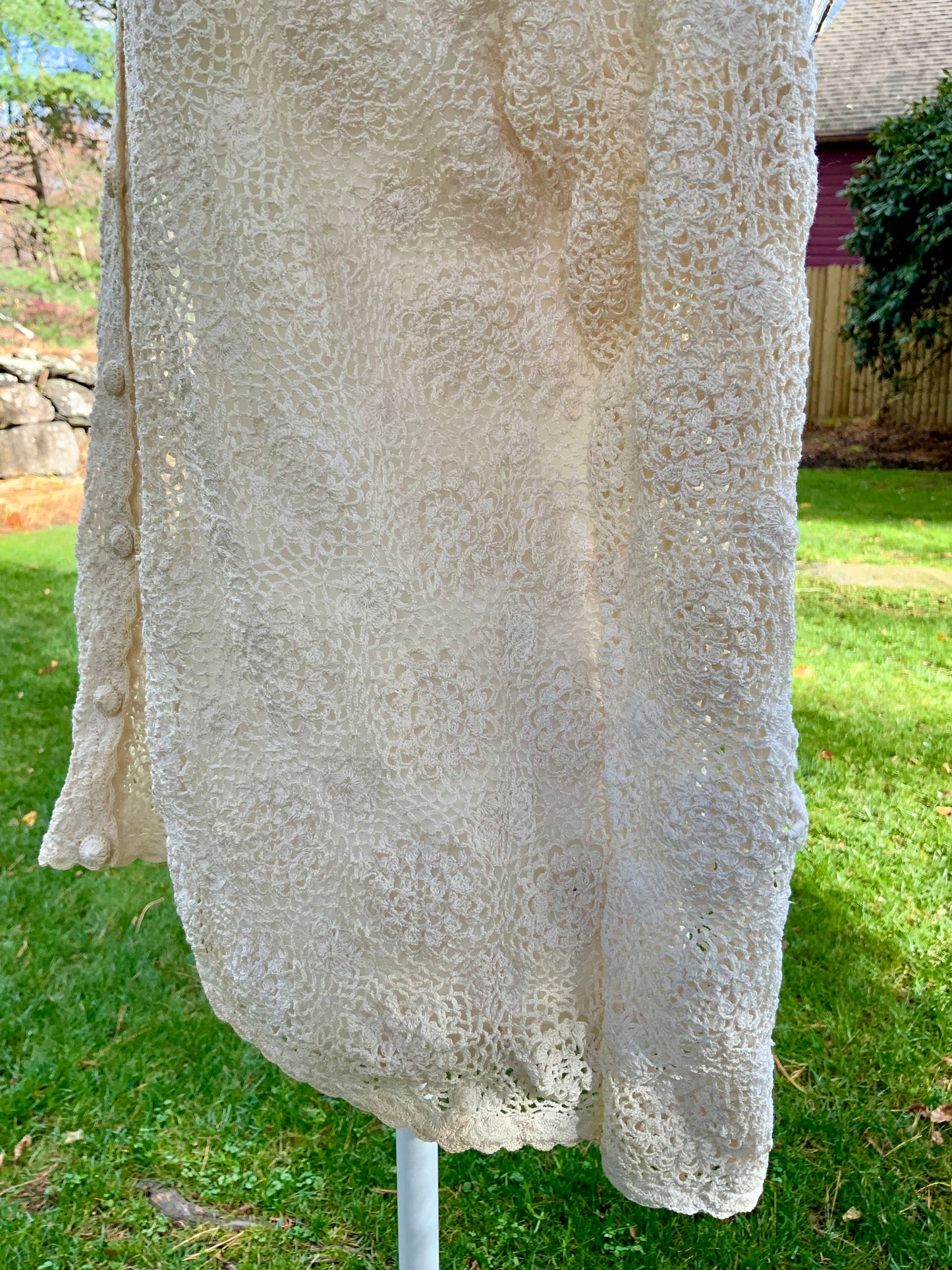 1950s Hand-Crocheted Ivory Lace Cardigan - 50BD