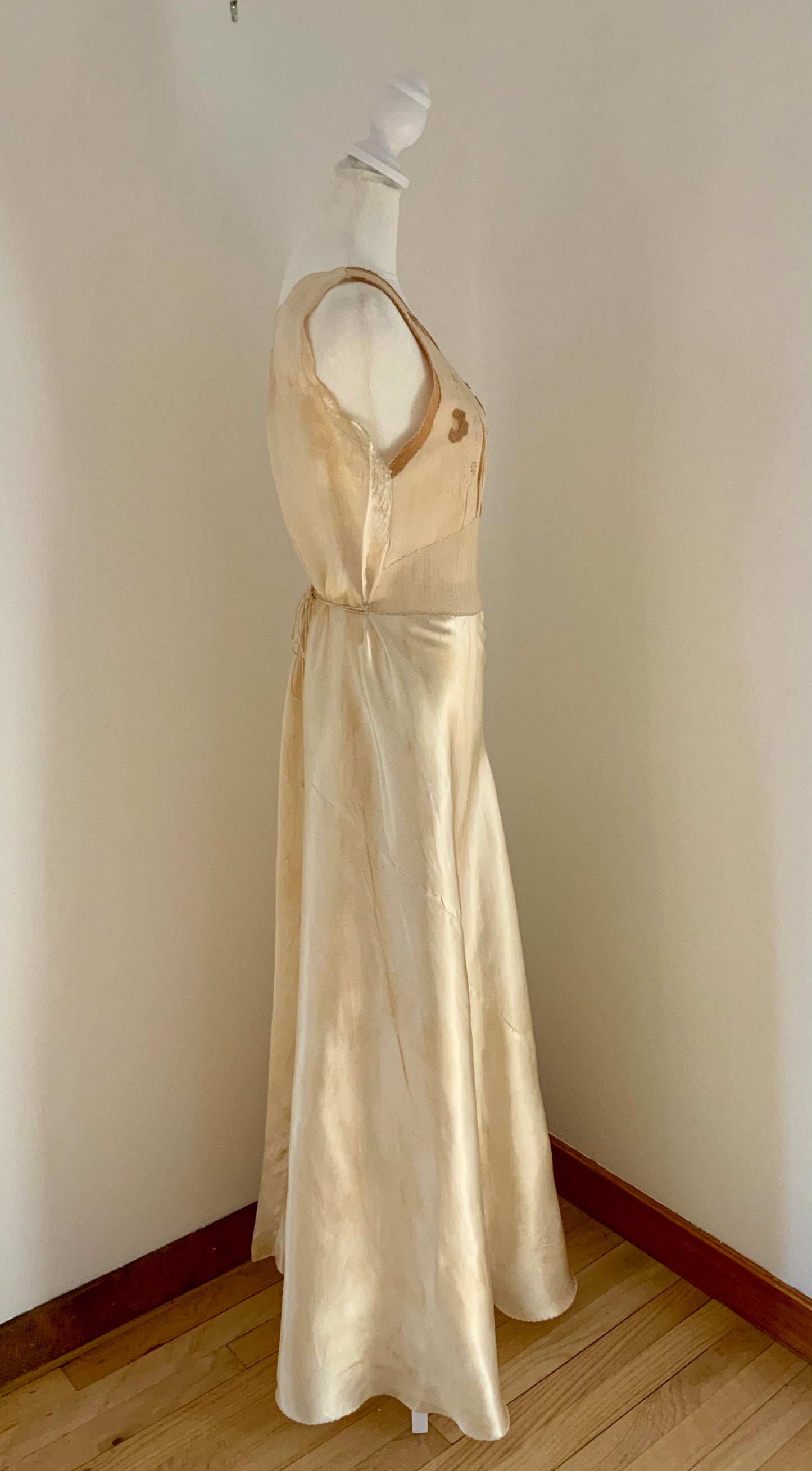 Hand Dyed Vintage Bridal lNightgown - 40s - 40I