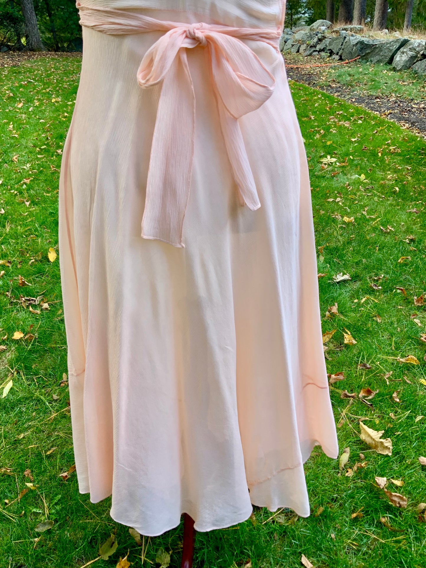 Untit 1930s Pleated Chiffon & Lace Silk Nightgown – Old Hollywood -1938/1942 - 30AN