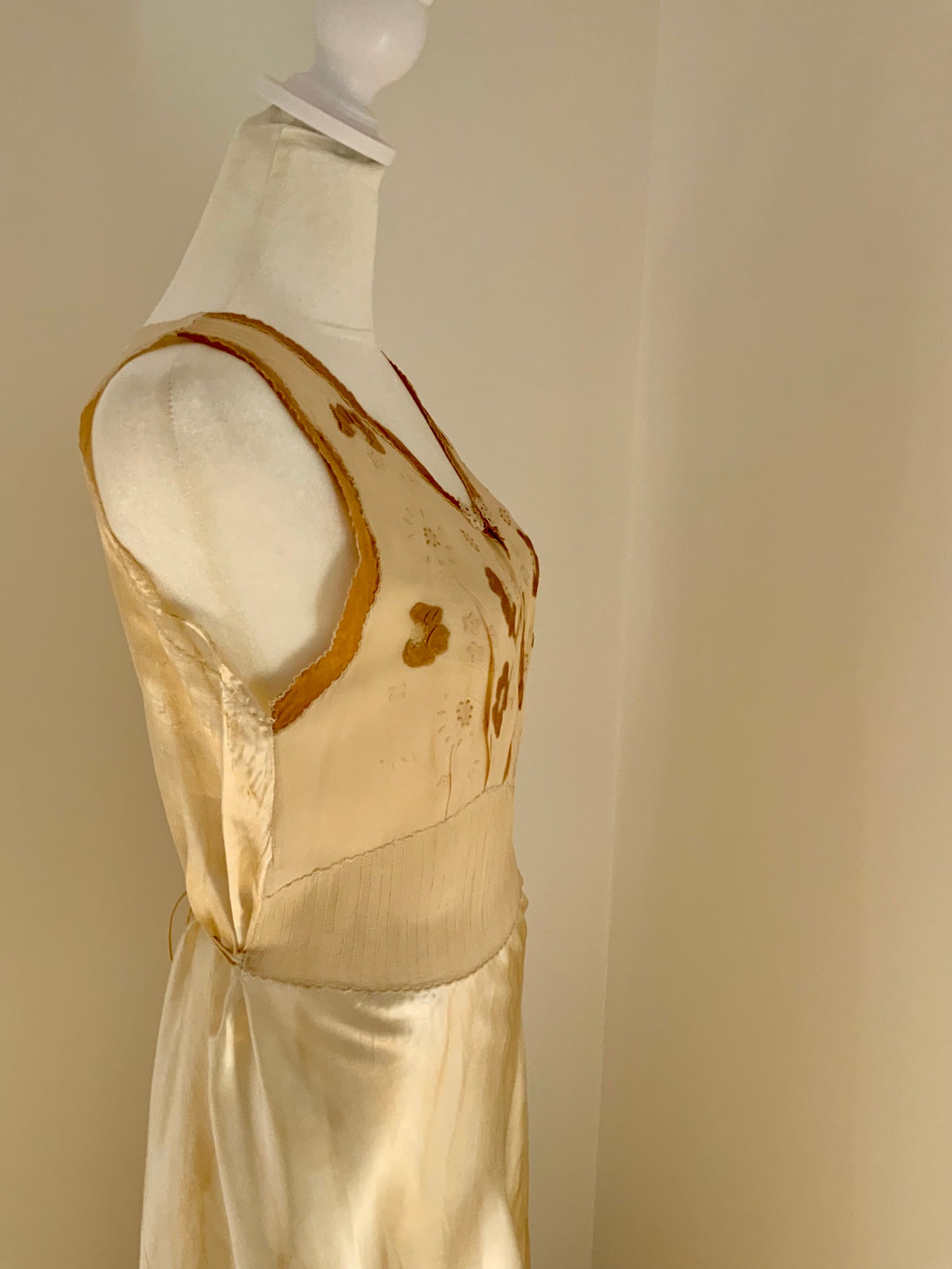 Hand Dyed Vintage Bridal lNightgown - 40s - 40I