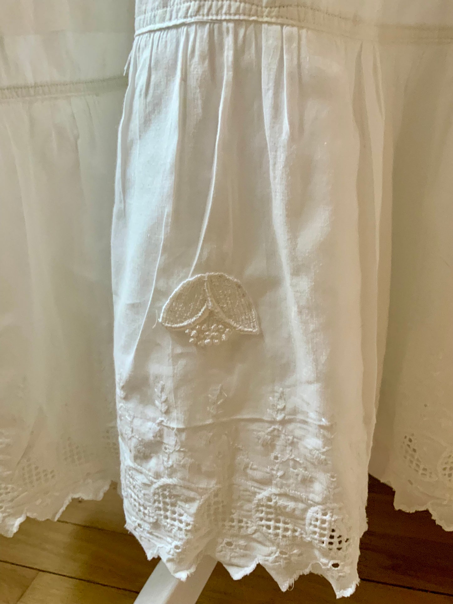 Edwardian White Cotton Petticoat Skirt | Antique Lace Hem | Hand-Repaired with Vintage Appliqués | High Waist-ED74